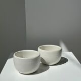 Trio of white ceramic cups D9cm