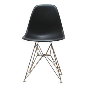 Chaise DSR, Charles & Ray Eames, Vitra