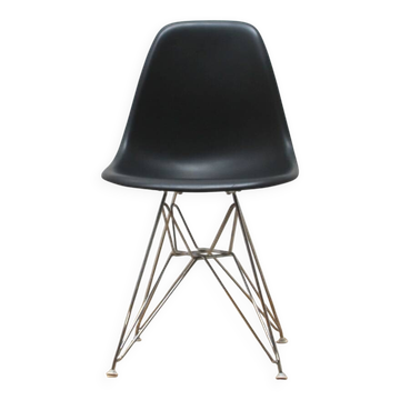 DSR chair, Charles & Ray Eames, Vitra