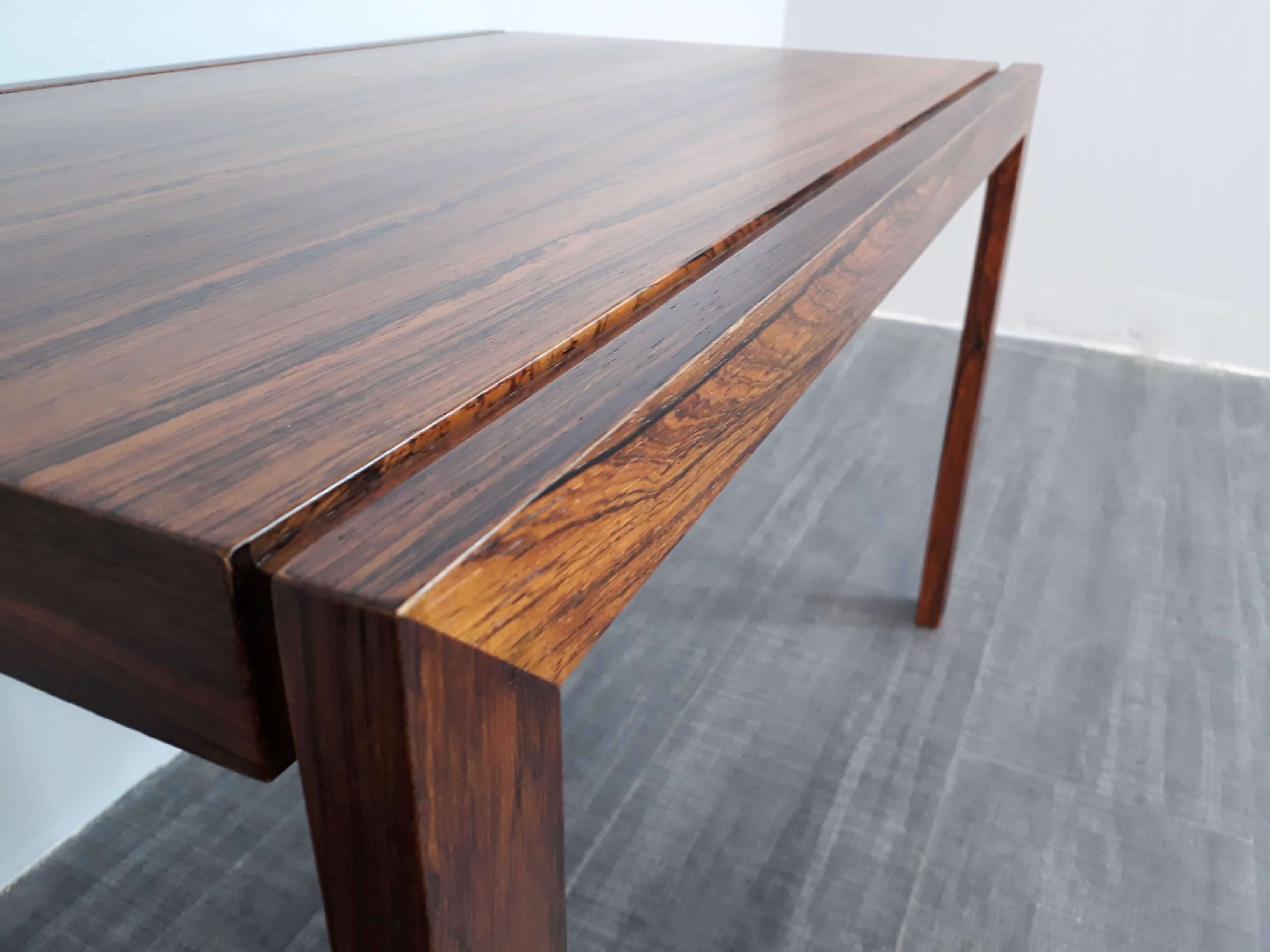 Table d'appoint en palissandre vintage scandinave 1960s