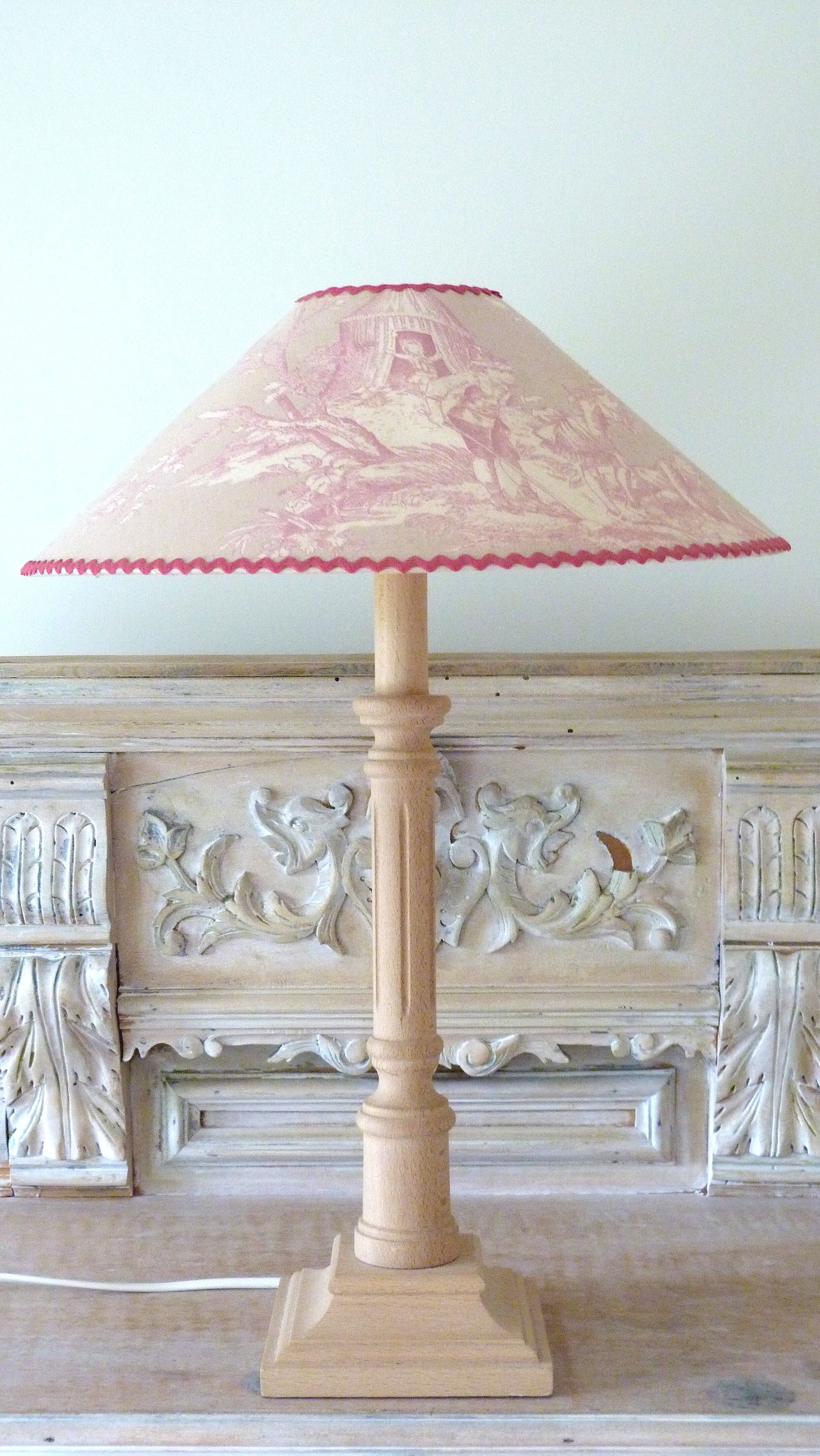 Lamp to put foot wood lampshade canvas of Jouy