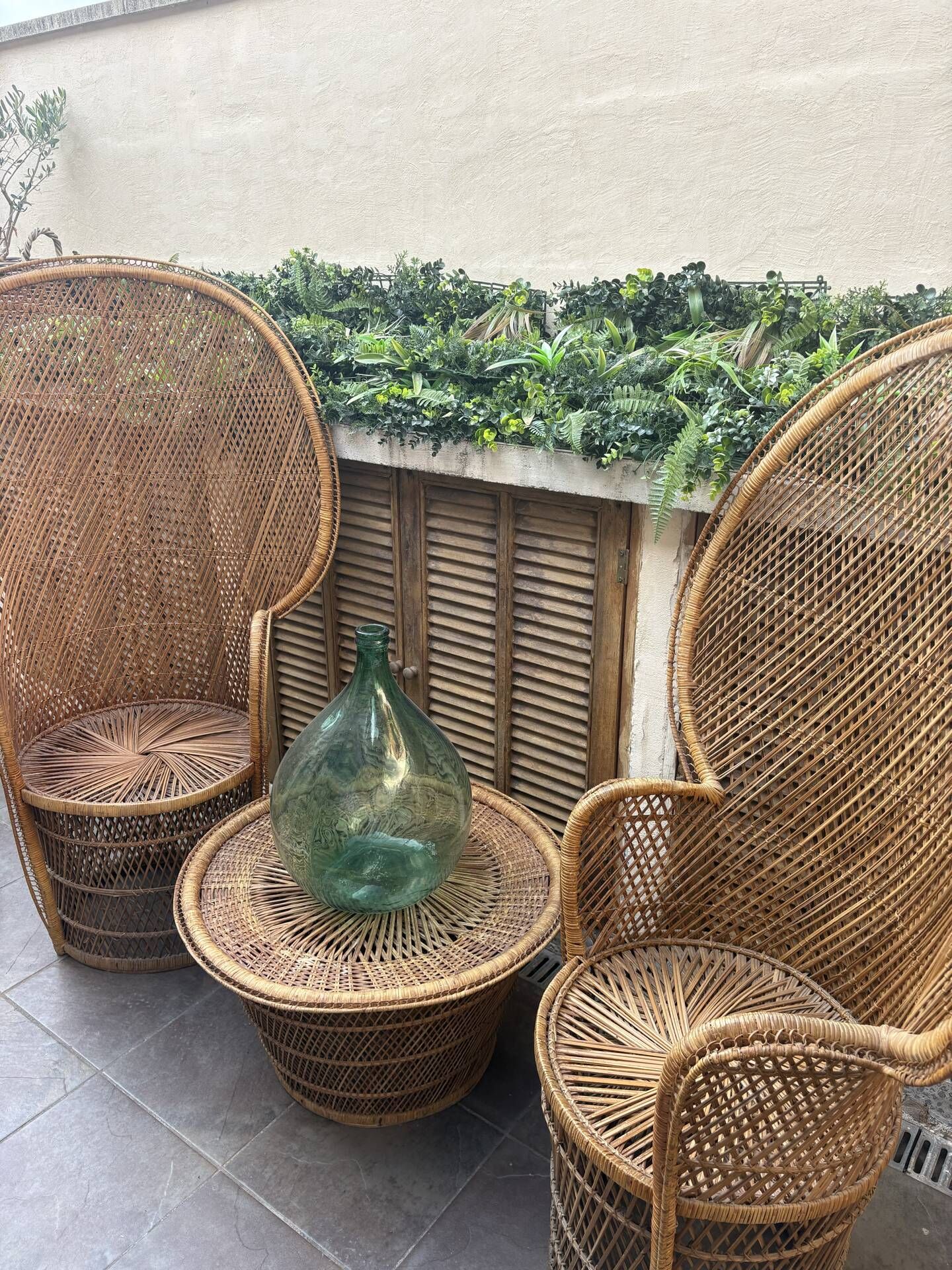 Emmanuelle armchair