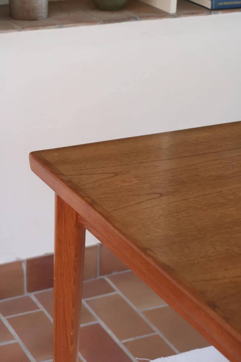 Table à manger scandinave extensible en teck années 60