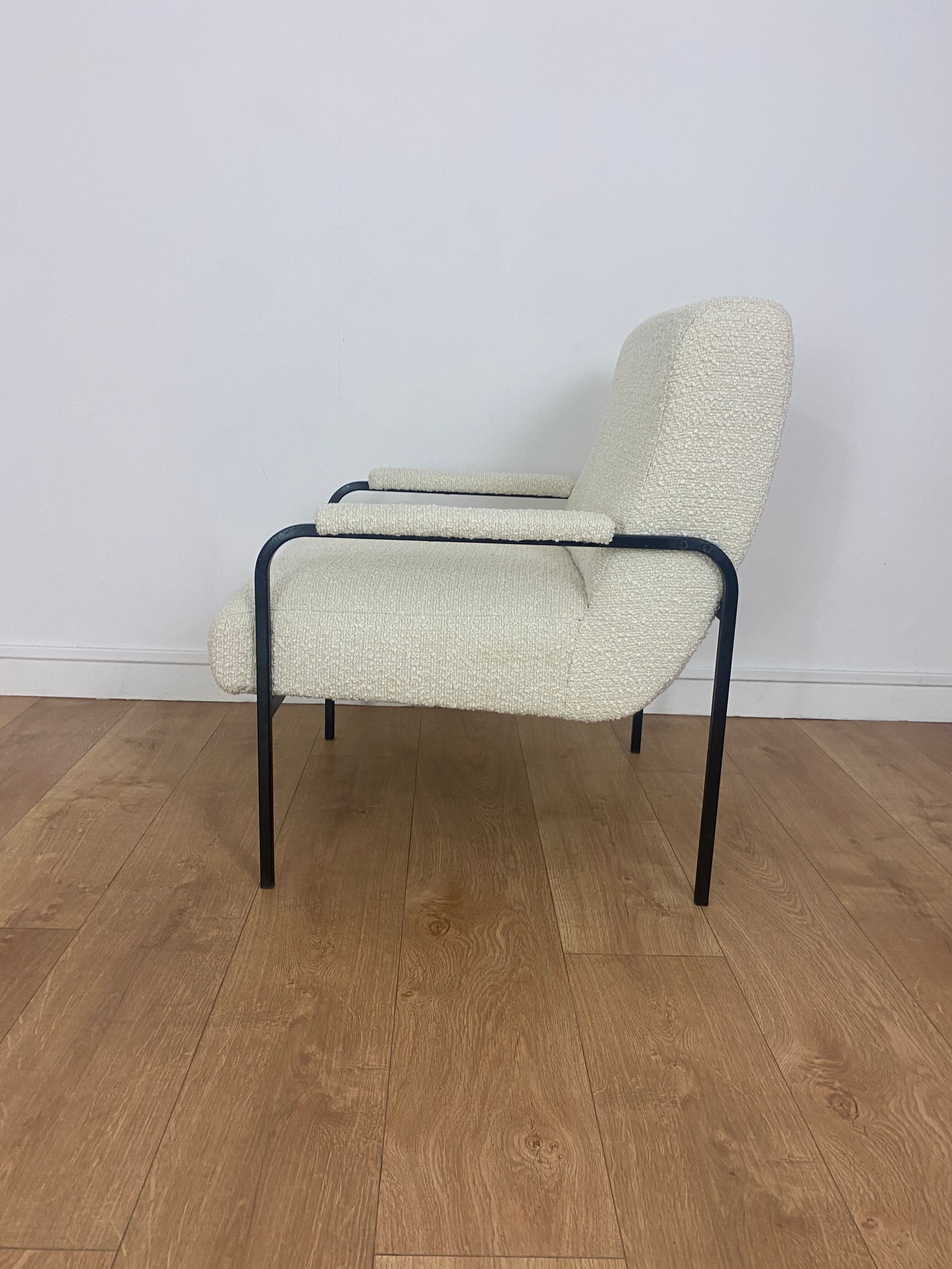 Armchair Pierre Guariche model Memphis vintage