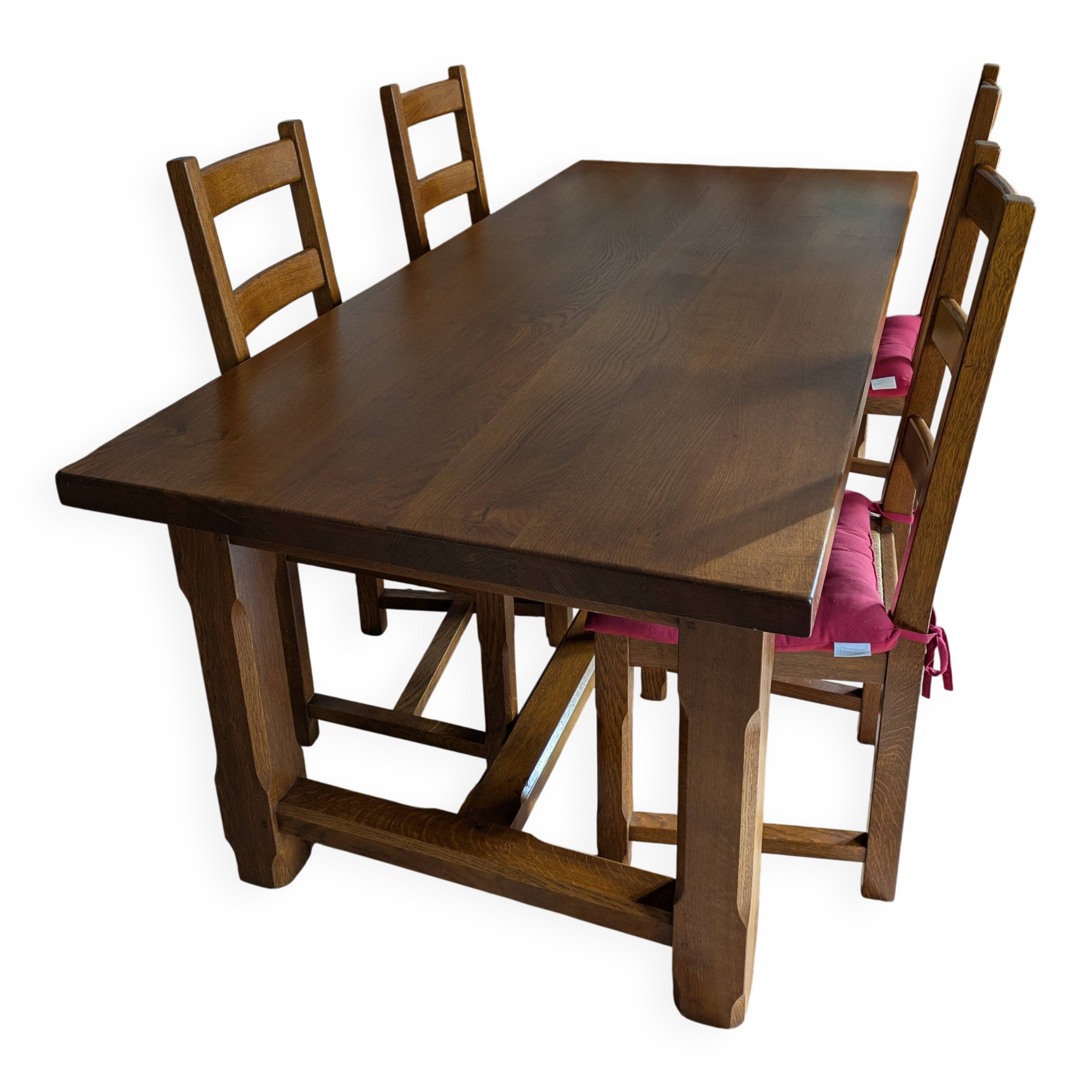 Lot d'une Table de ferme chêne massif de France et ses six chaises