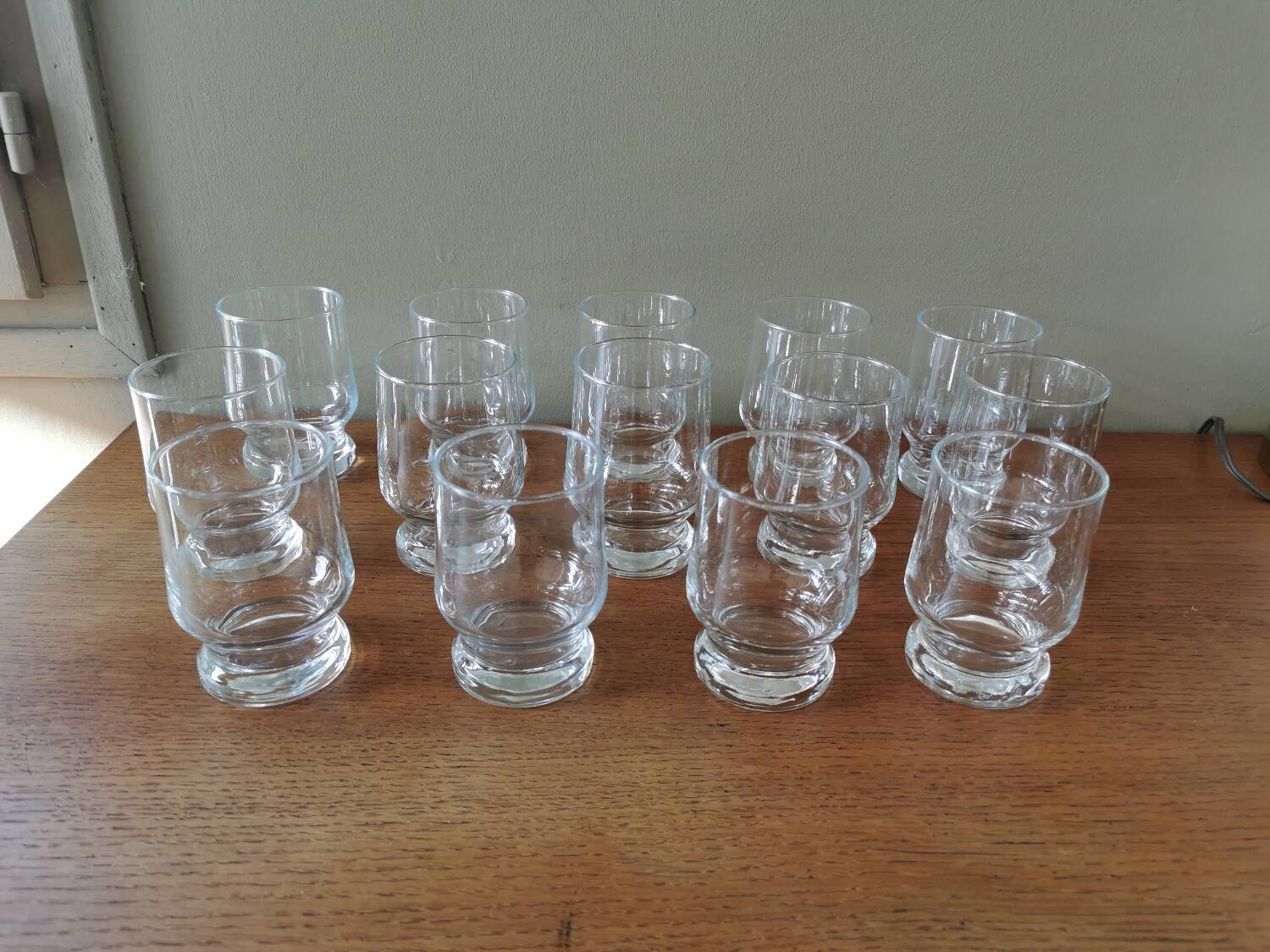 Set of 14 vintage 70s glasses