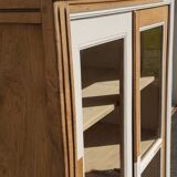 Showcase cabinet