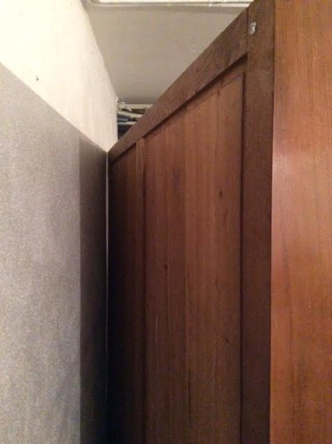 Armoire 2 portes en bois
