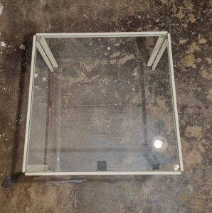Small white lacquered metal coffee table with glass top, 1970s