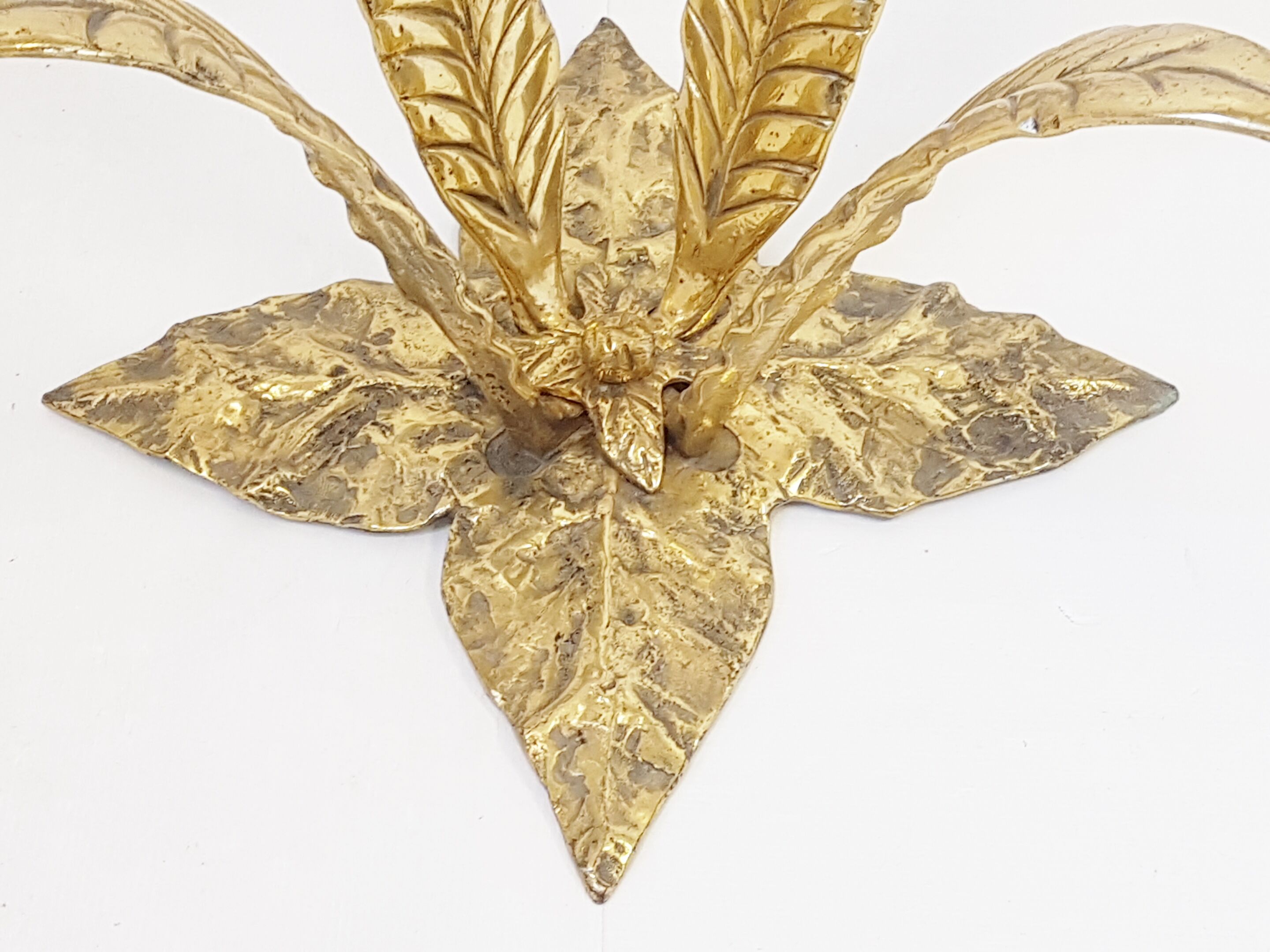 Bronze coffee table golden 1970