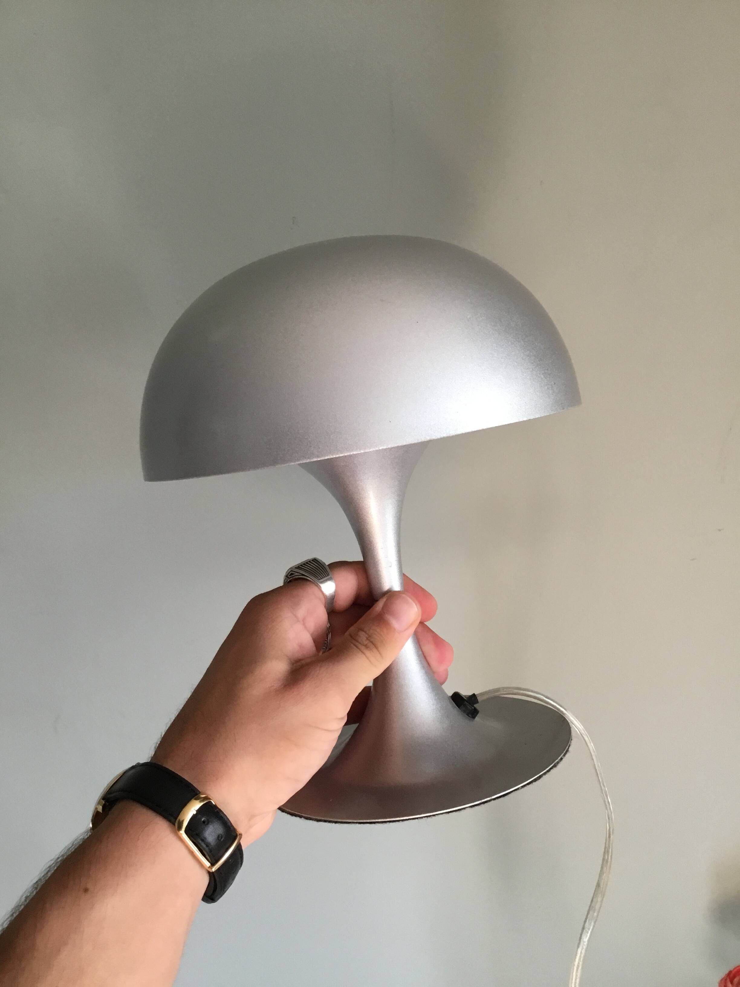 Grey metal mushroom lamp Mathias