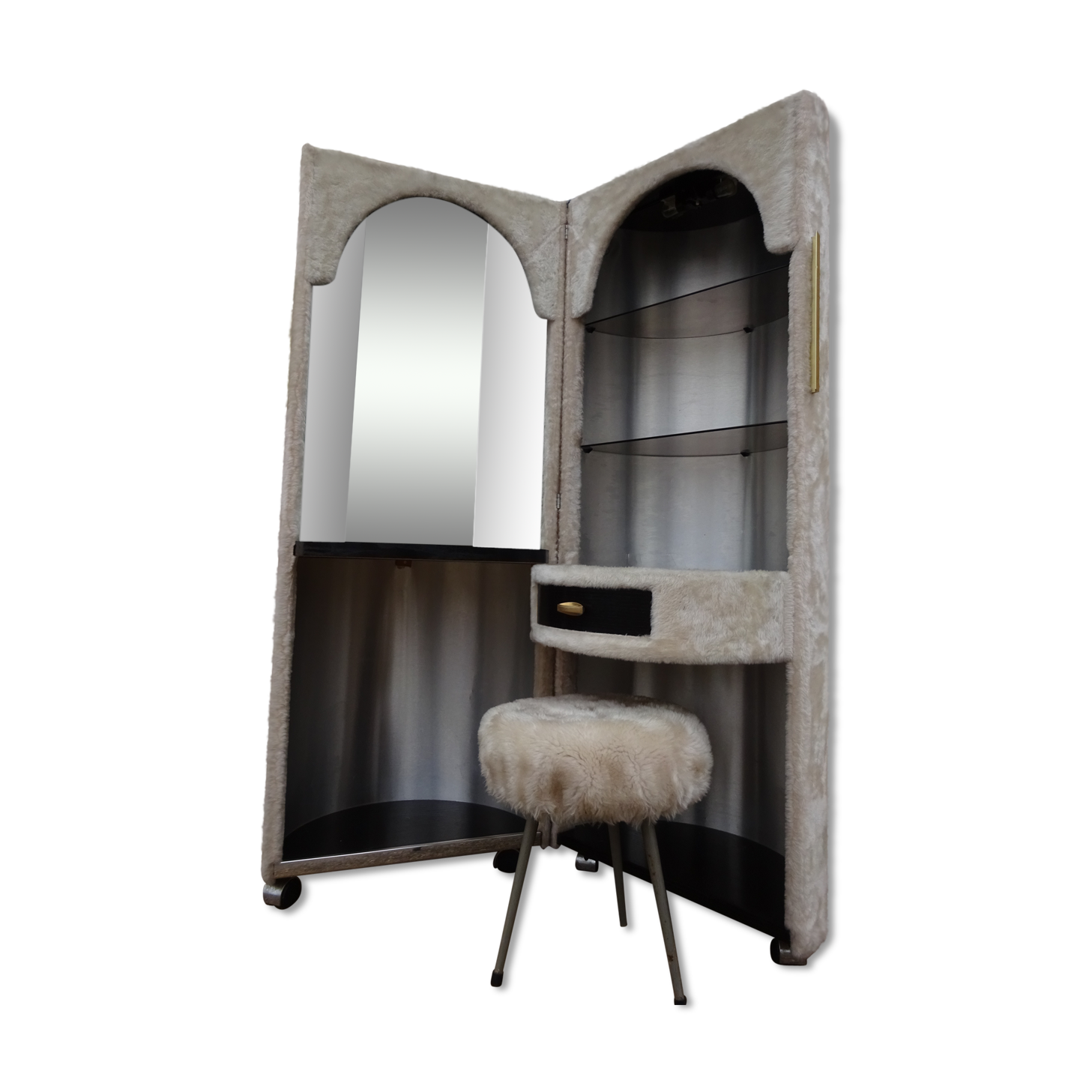 hairdresser rug vintage felt cylindrical