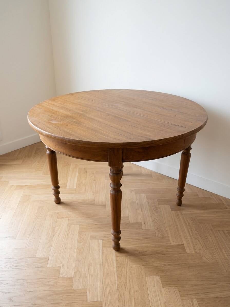 Antique round dining table made of solid wood