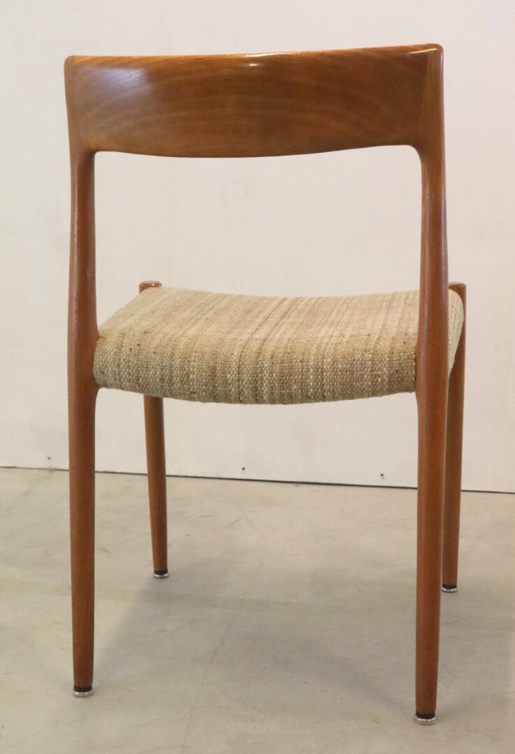 Suite de 6 chaises Niels O Möller modèle 77' Dukkerup