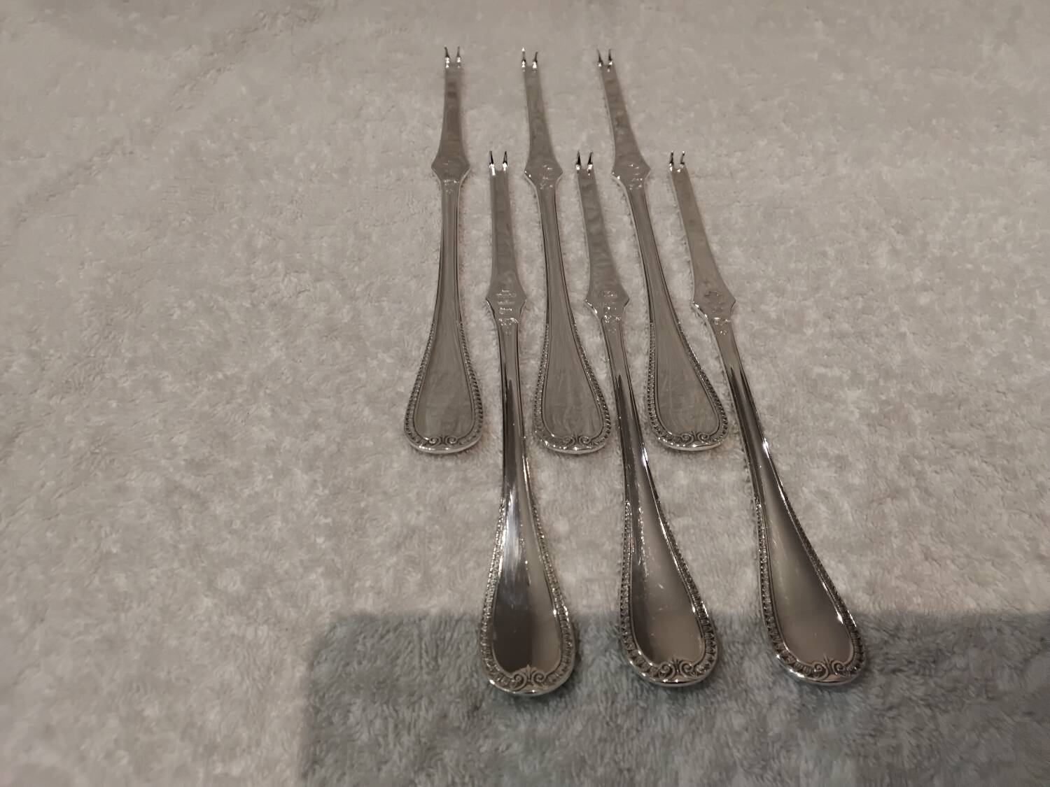 6 silver-plated metal lobster picks by Christofle Malmaison, 18cm