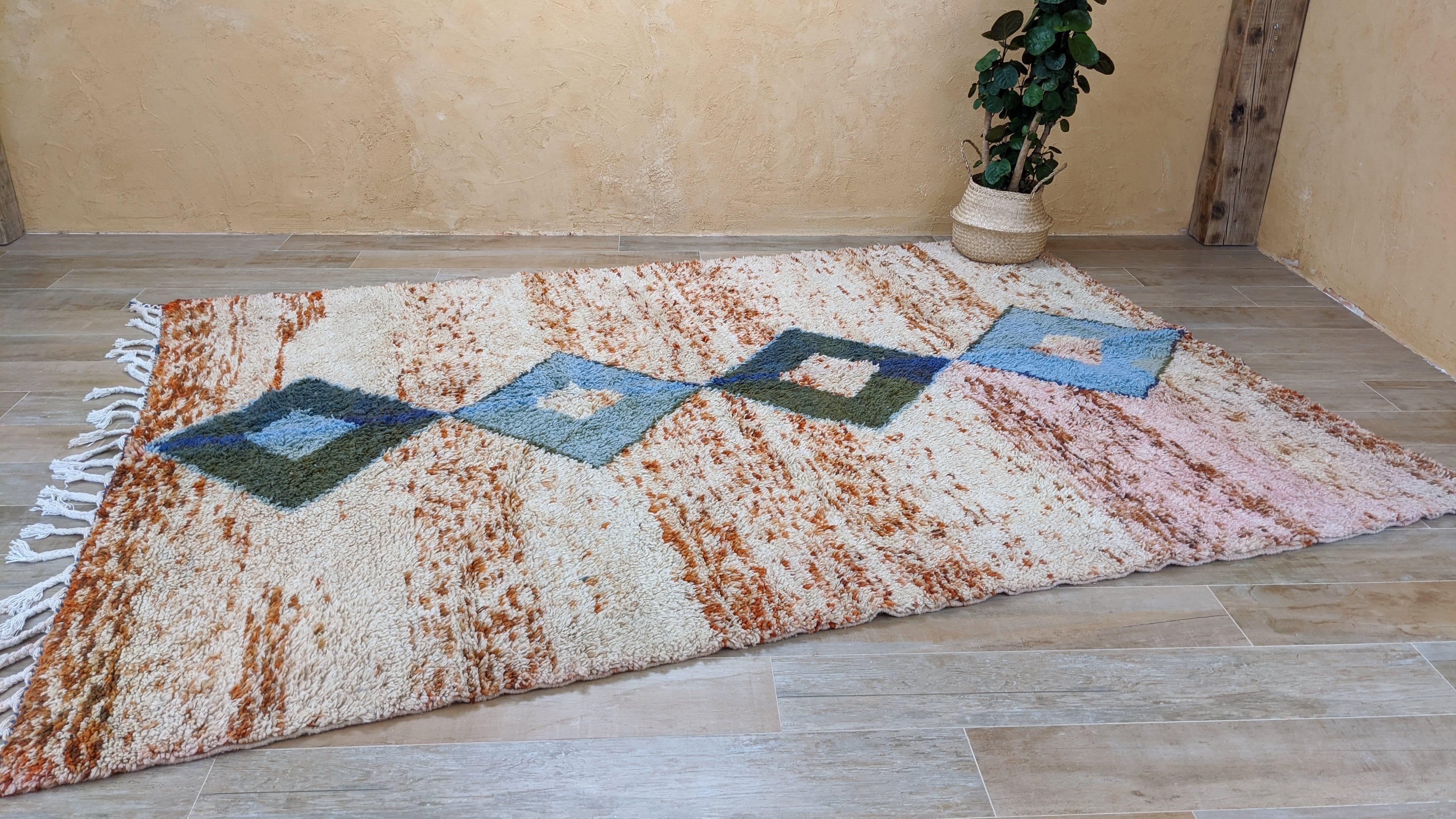 Large Azilal rug, 300 x 215 cm