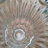 Vase en verre ciselé