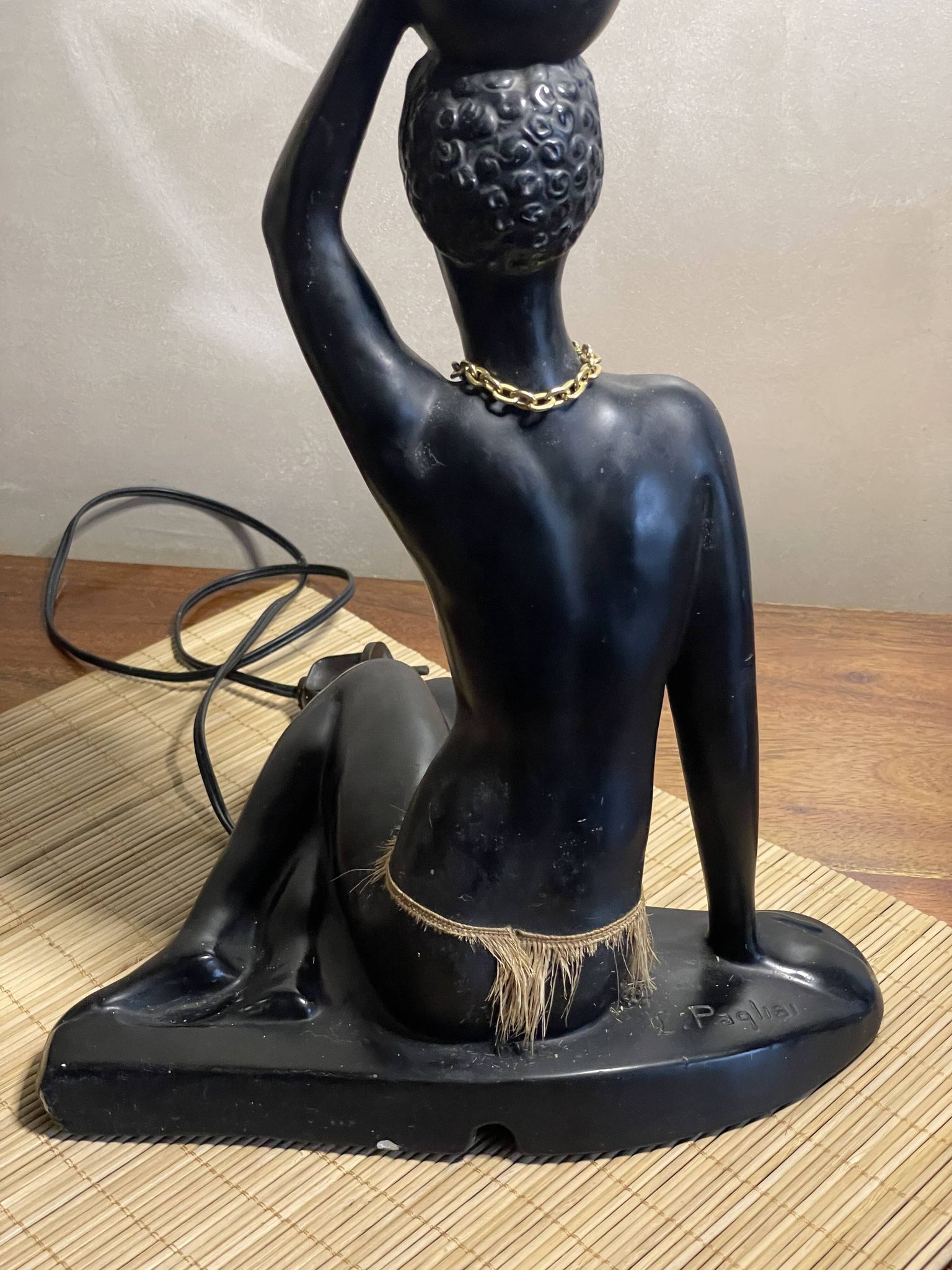 African women's plaster lamp signed Pagliani