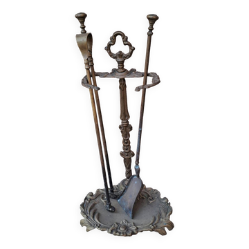Bronze fireplace support and accessories