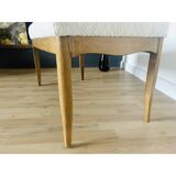 Oak bench, white fabric