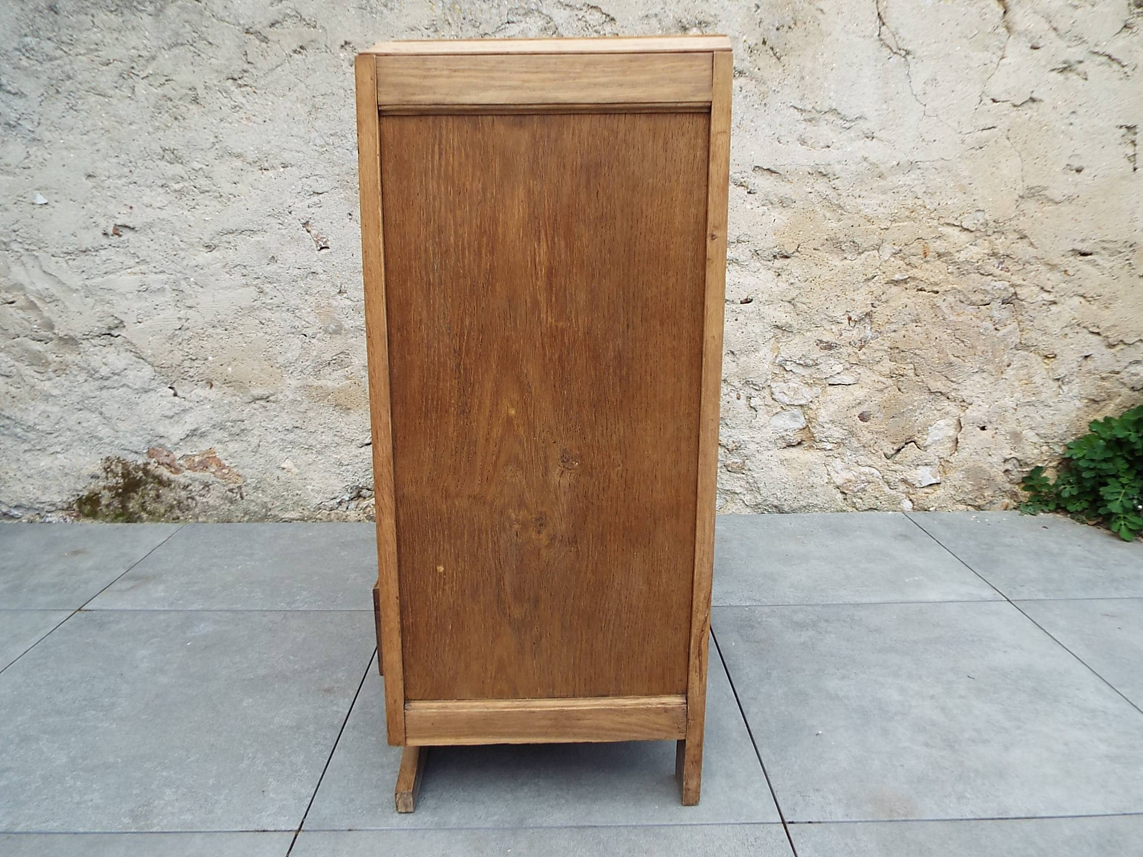 Art Deco style chest of drawers