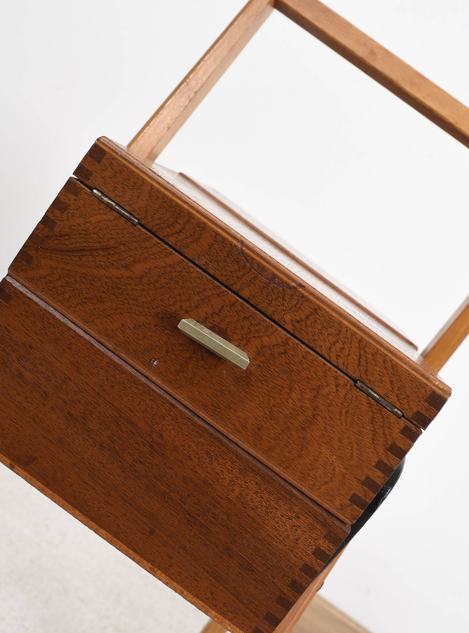 Old sewing box, worker, vintage 1950s