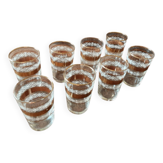 Lot de 8 verres anciens