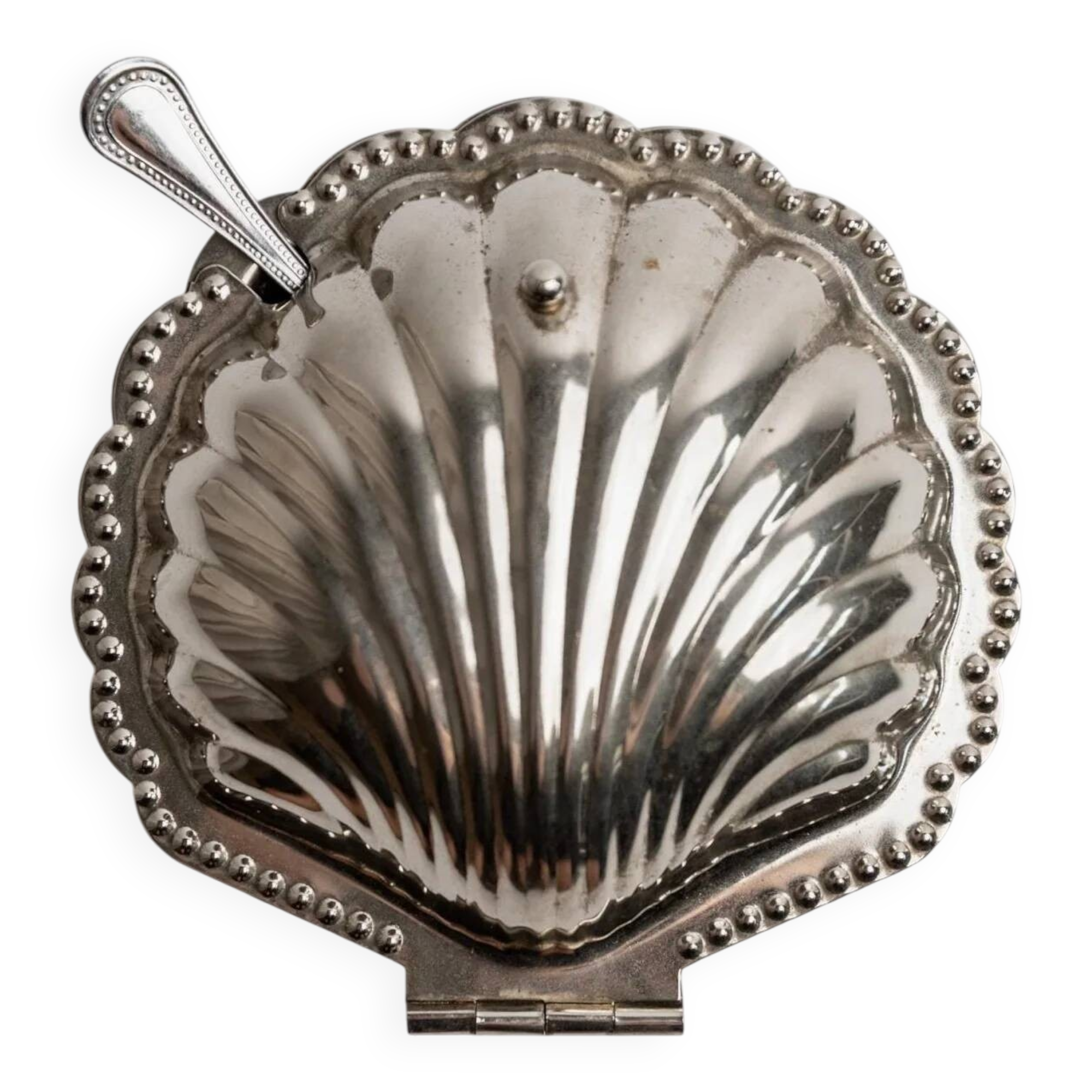 Elegant silver-tone Italian vintage 1960s shell-shaped sugar bowl with spoon