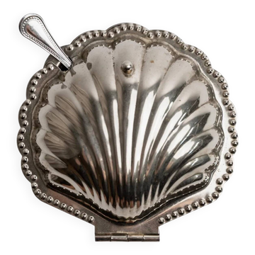 Elegant silver-tone Italian vintage 1960s shell-shaped sugar bowl with spoon
