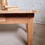 Table basse en noyer