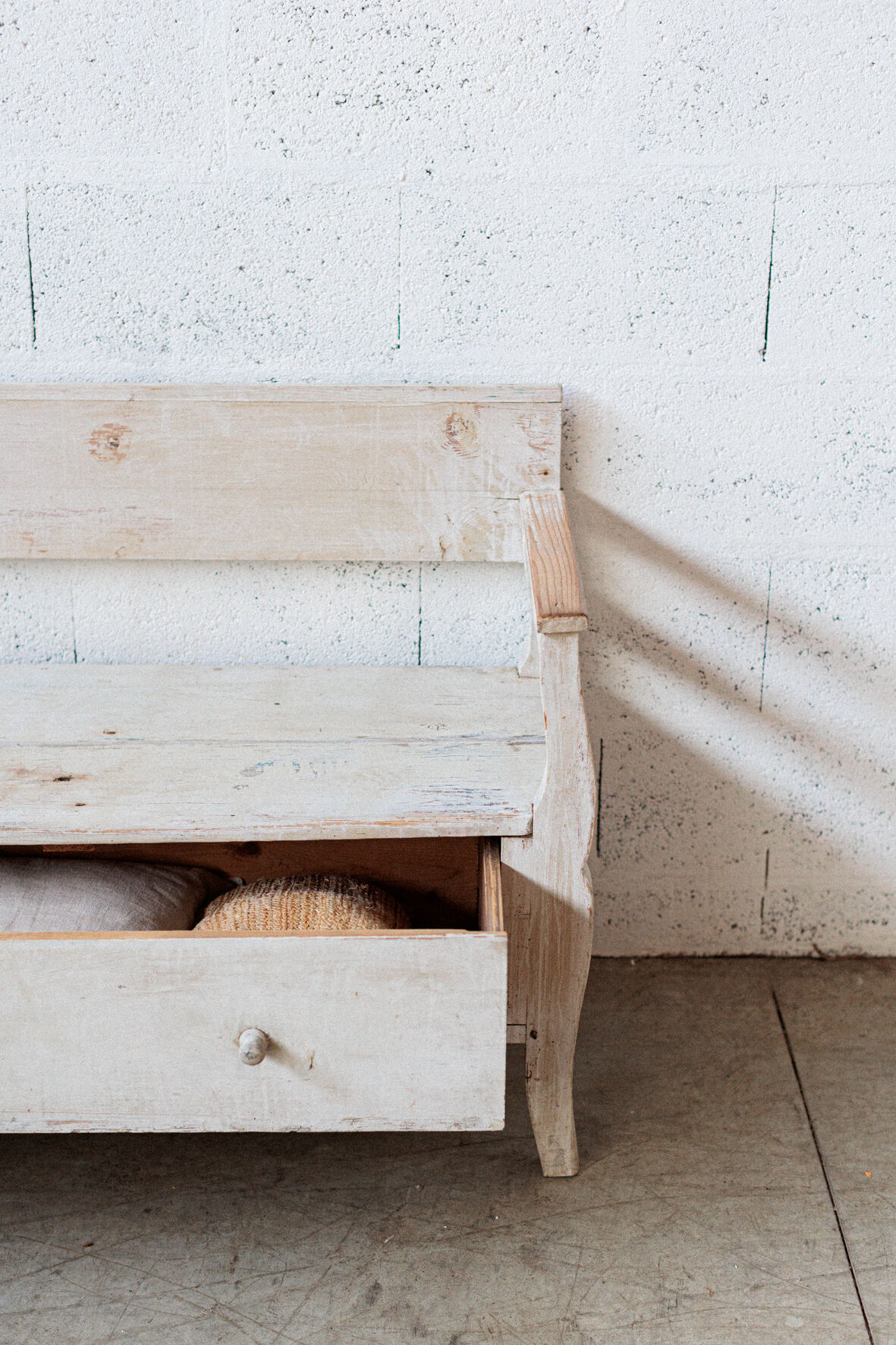 White wooden chest bench