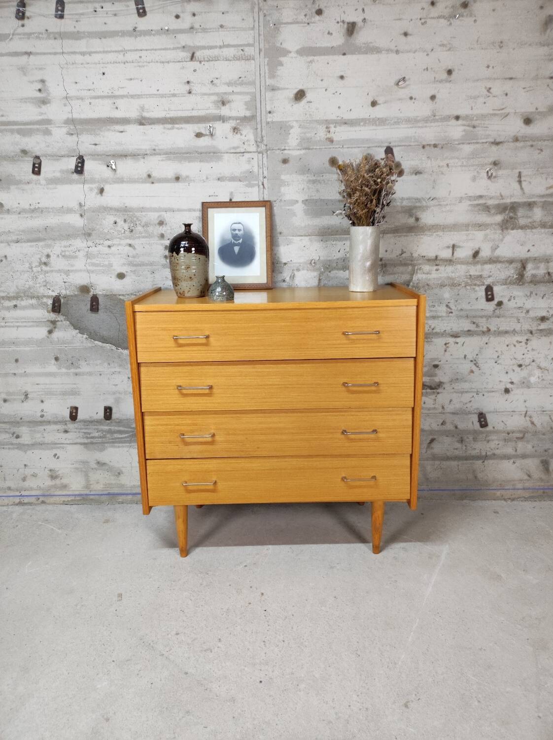 Vintage chest of drawers