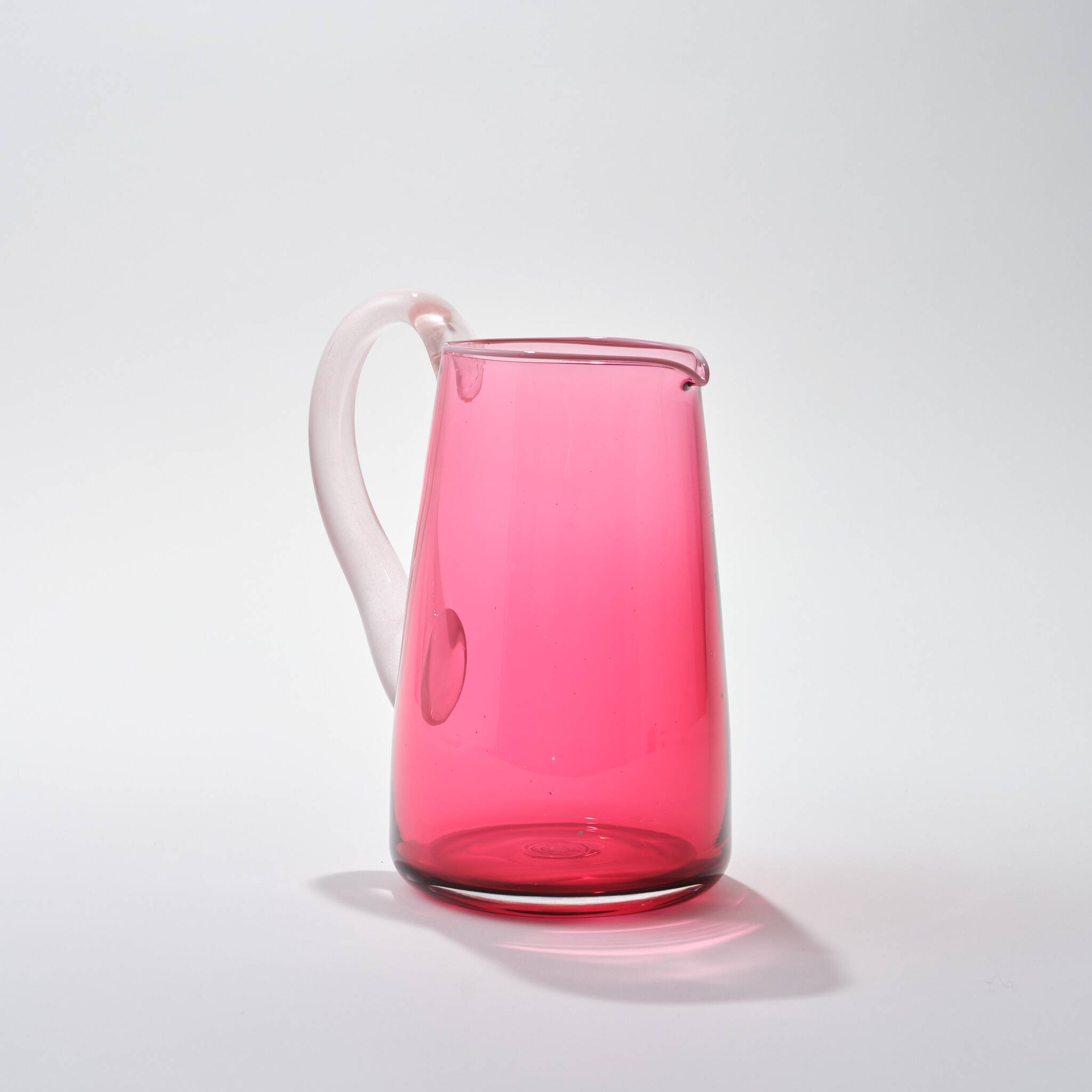 Miami Pitcher in Dark Pink