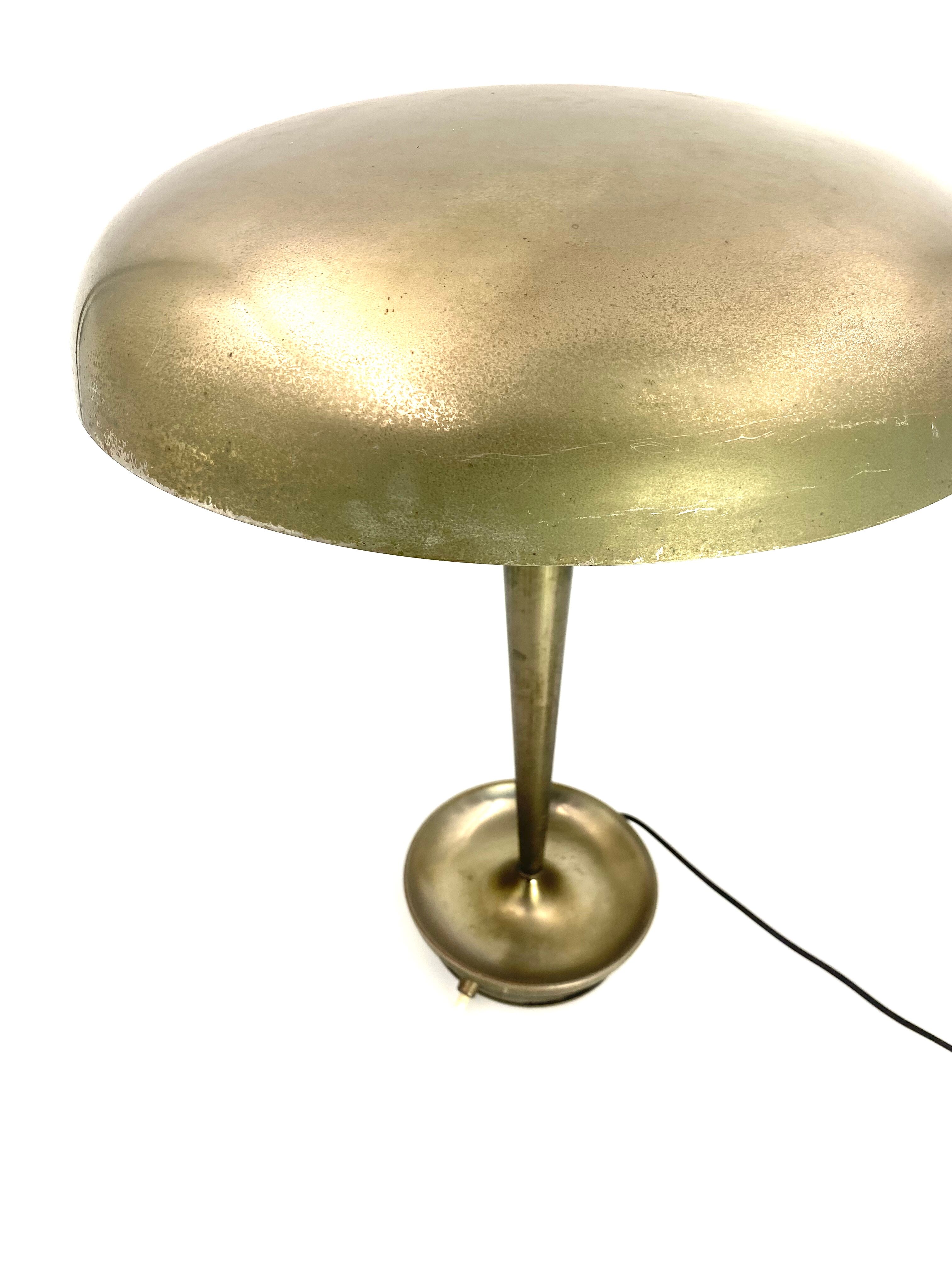 Executive desk lamp model D 4639, Stilnovo, Milan Italy, circa 1950