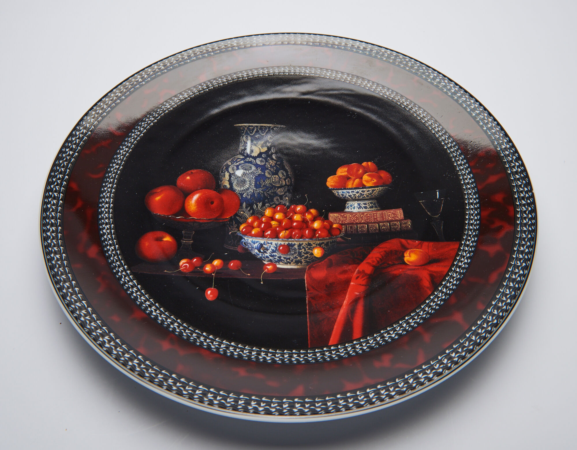large dessert dish Bernardaud de Chauray series "red fruits" 36cm