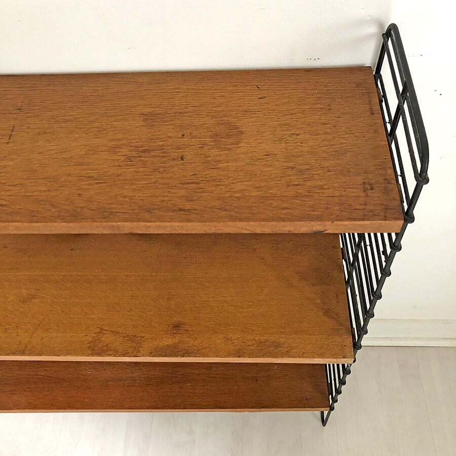 Tomado shelf on vintage foot 60