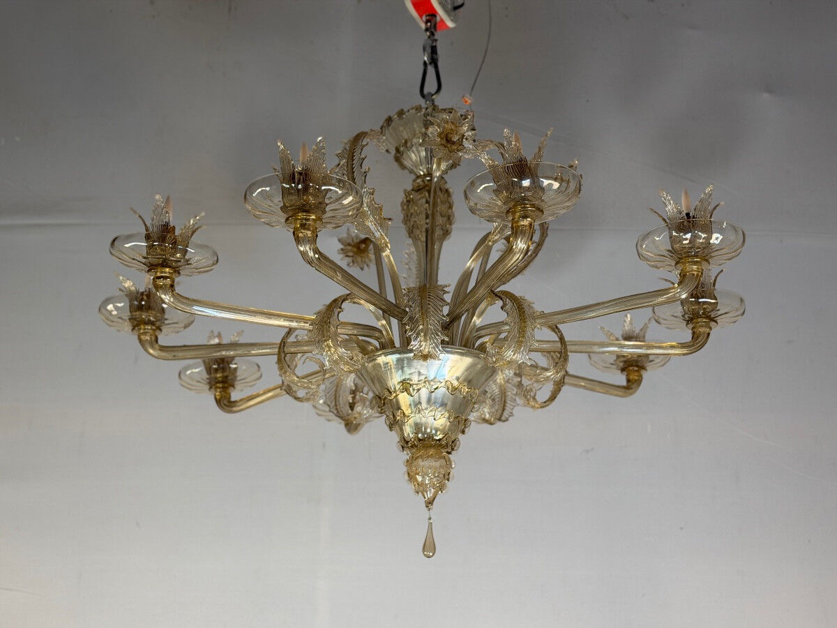 Venetian chandelier in gilded Murano glass, 10 light arms, circa 1920.