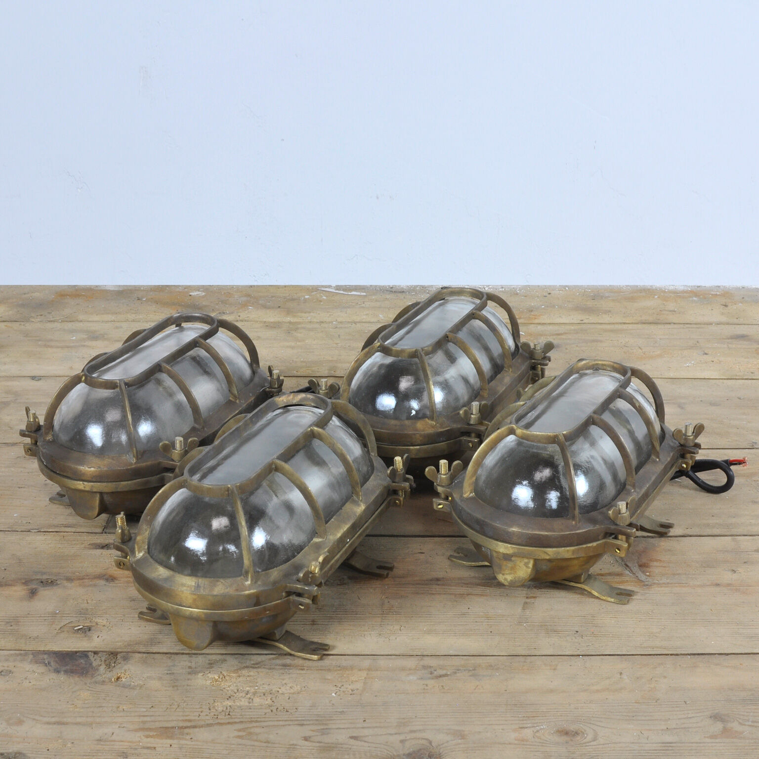 Heavy Duty Industrial Brass Nautical Ship Light