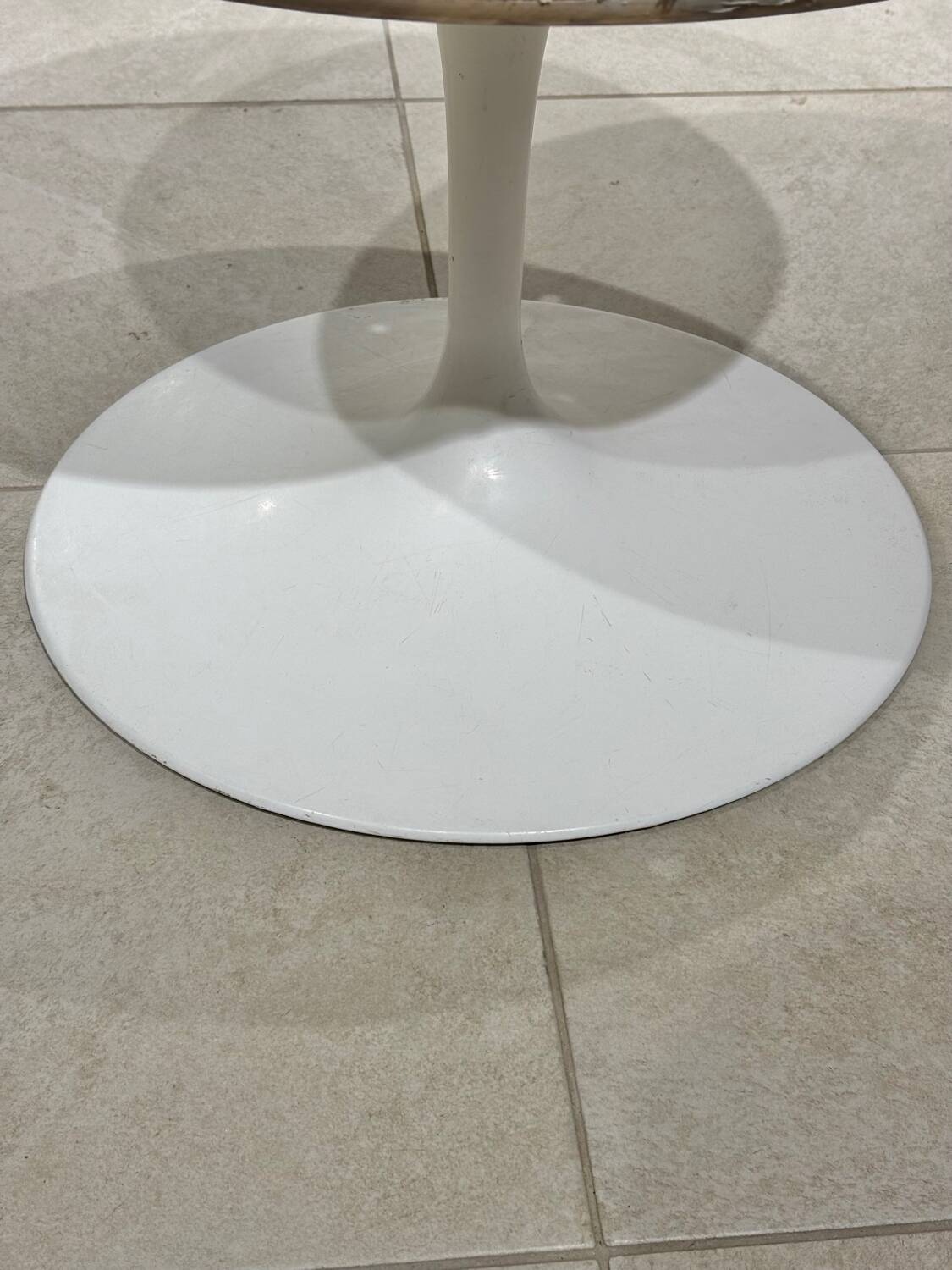 Eero Saarinen coffee table for Knoll