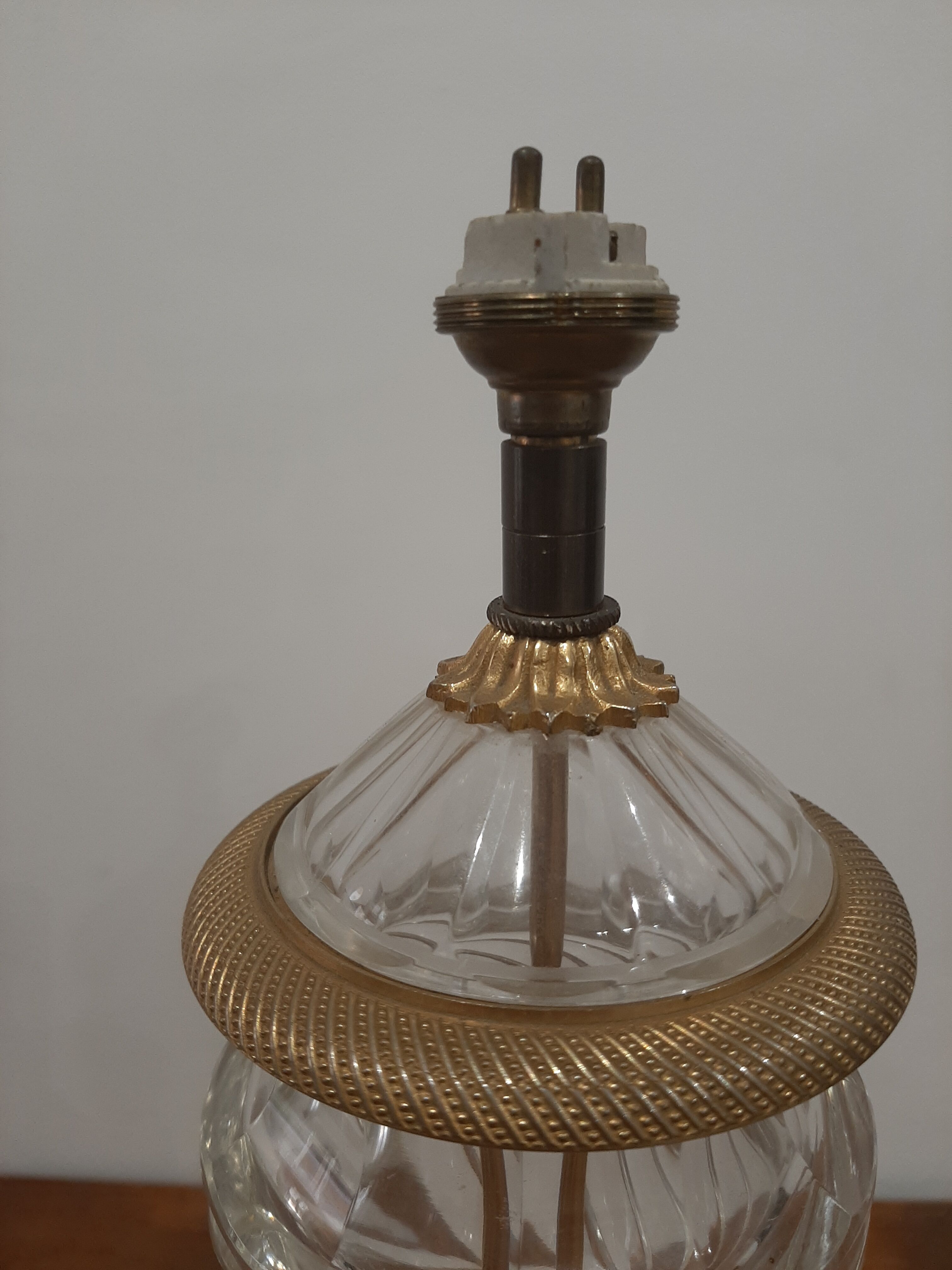 Crystal lamp foot and brass