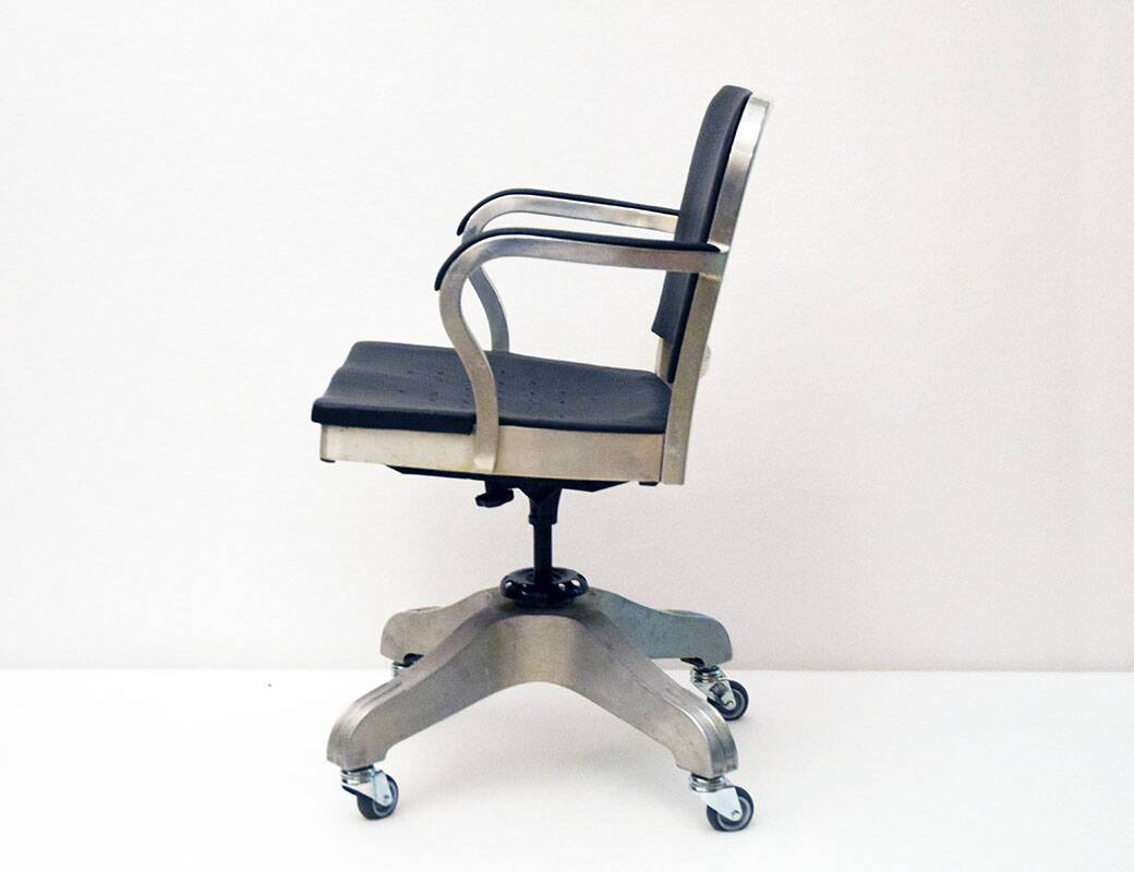 Gio Ponti office armchair for Montecatini Milano, 1938