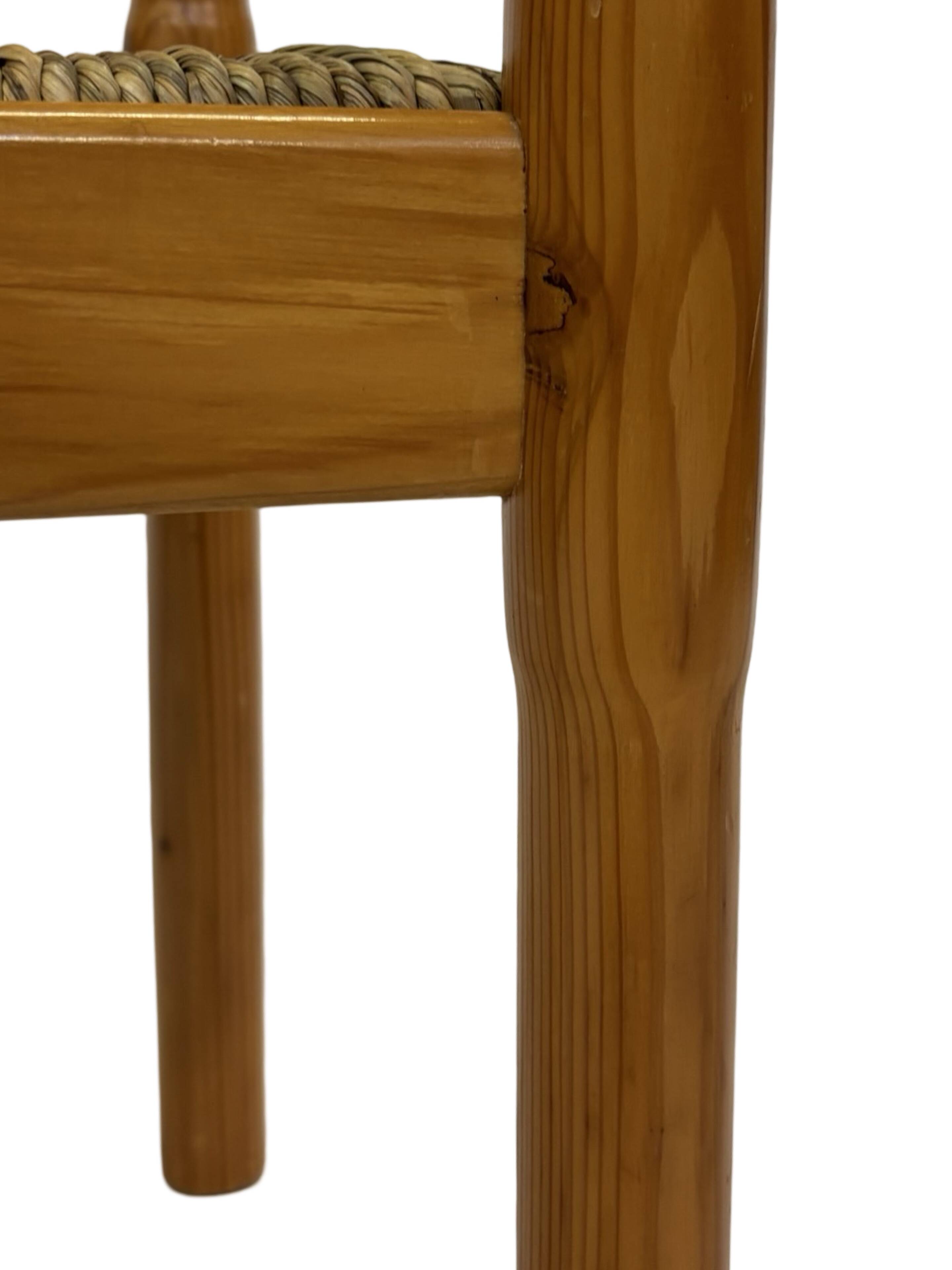 Carimate model 892 design by Vico Magistretti for Cassina