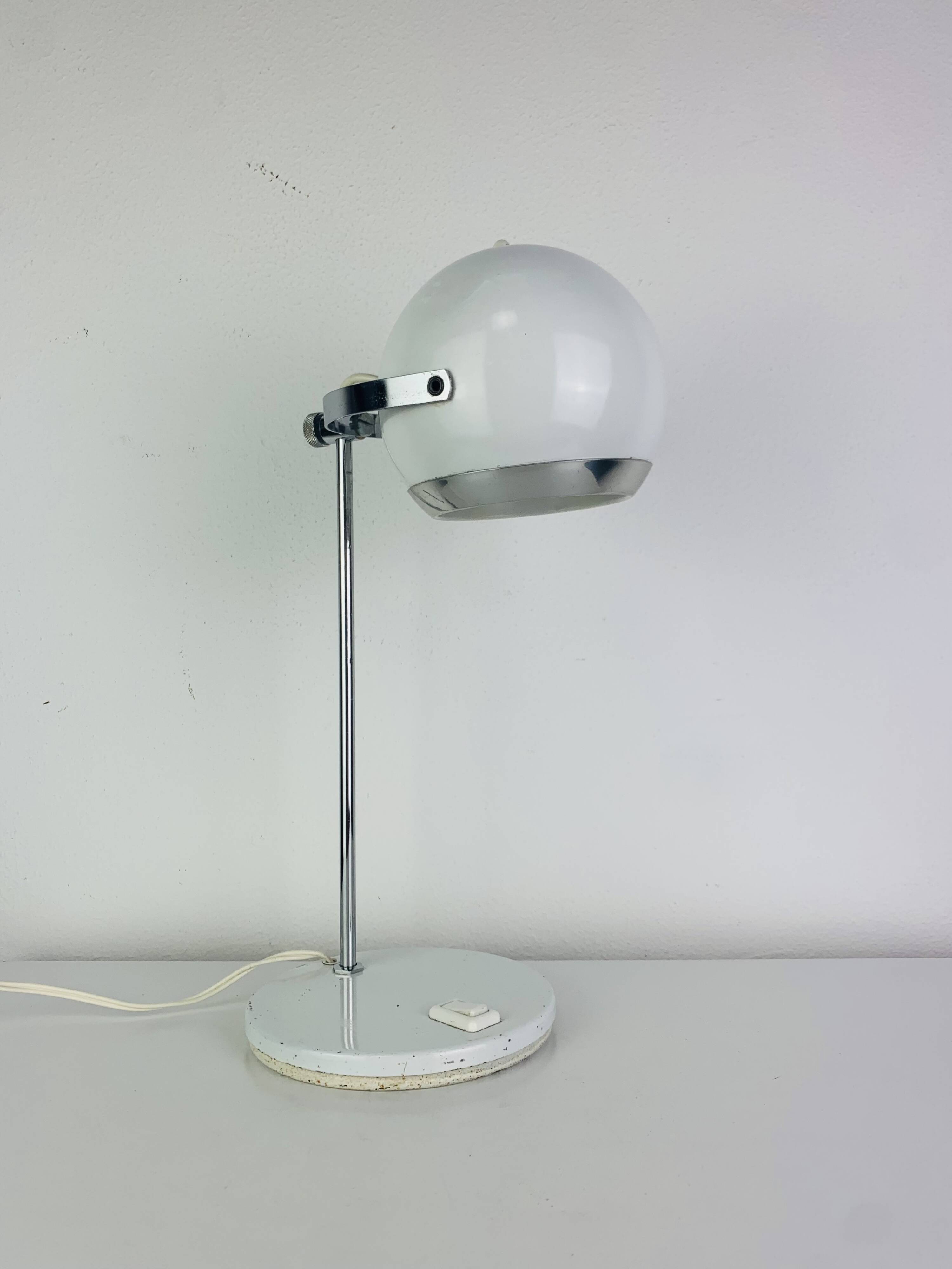 White Space Age eyeball desk lamp, 1970s