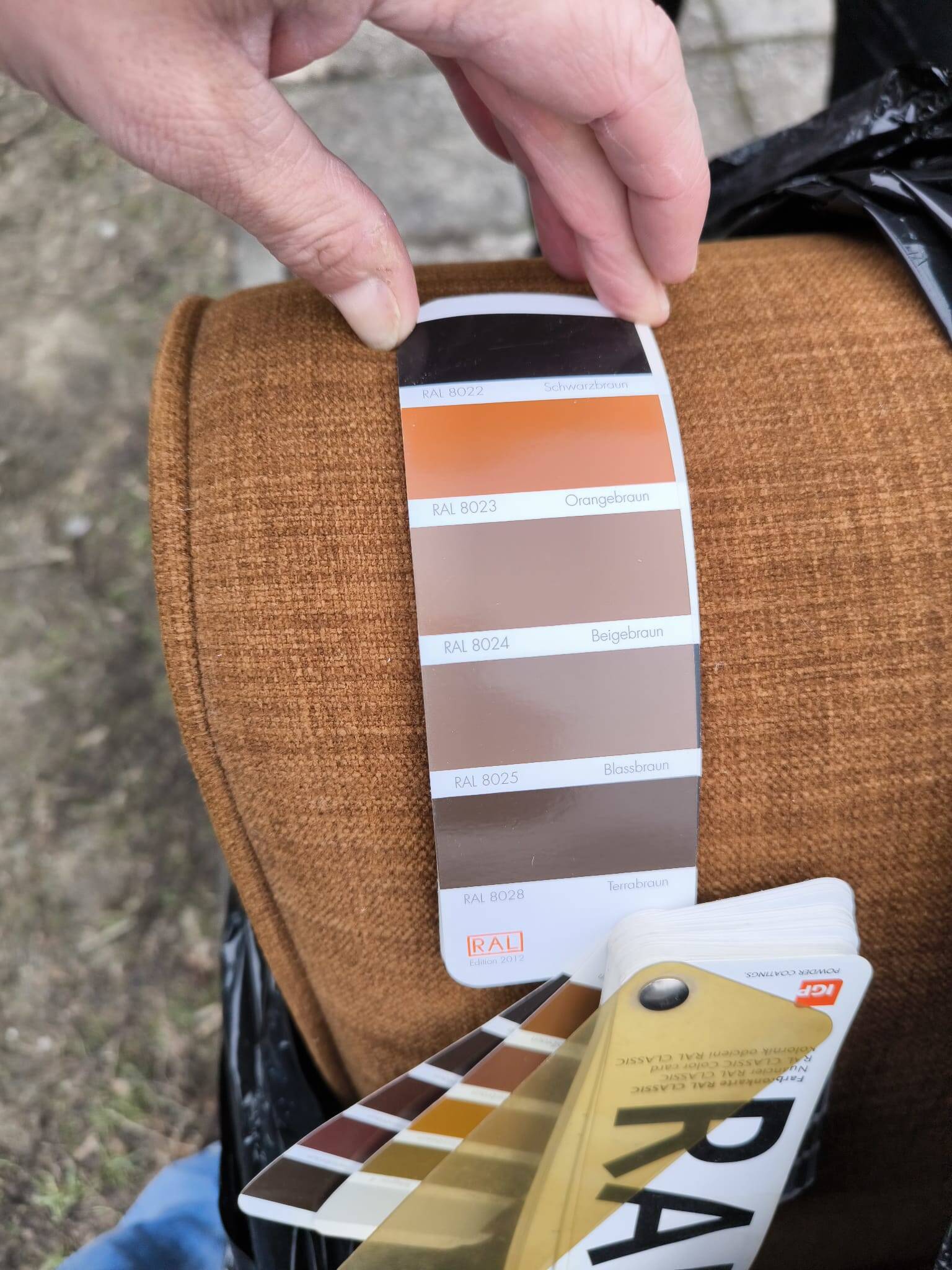 Jindrich Halabala H-410 armchair, 30's