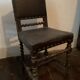 Paire de chaises de style Louis XIII en chêne