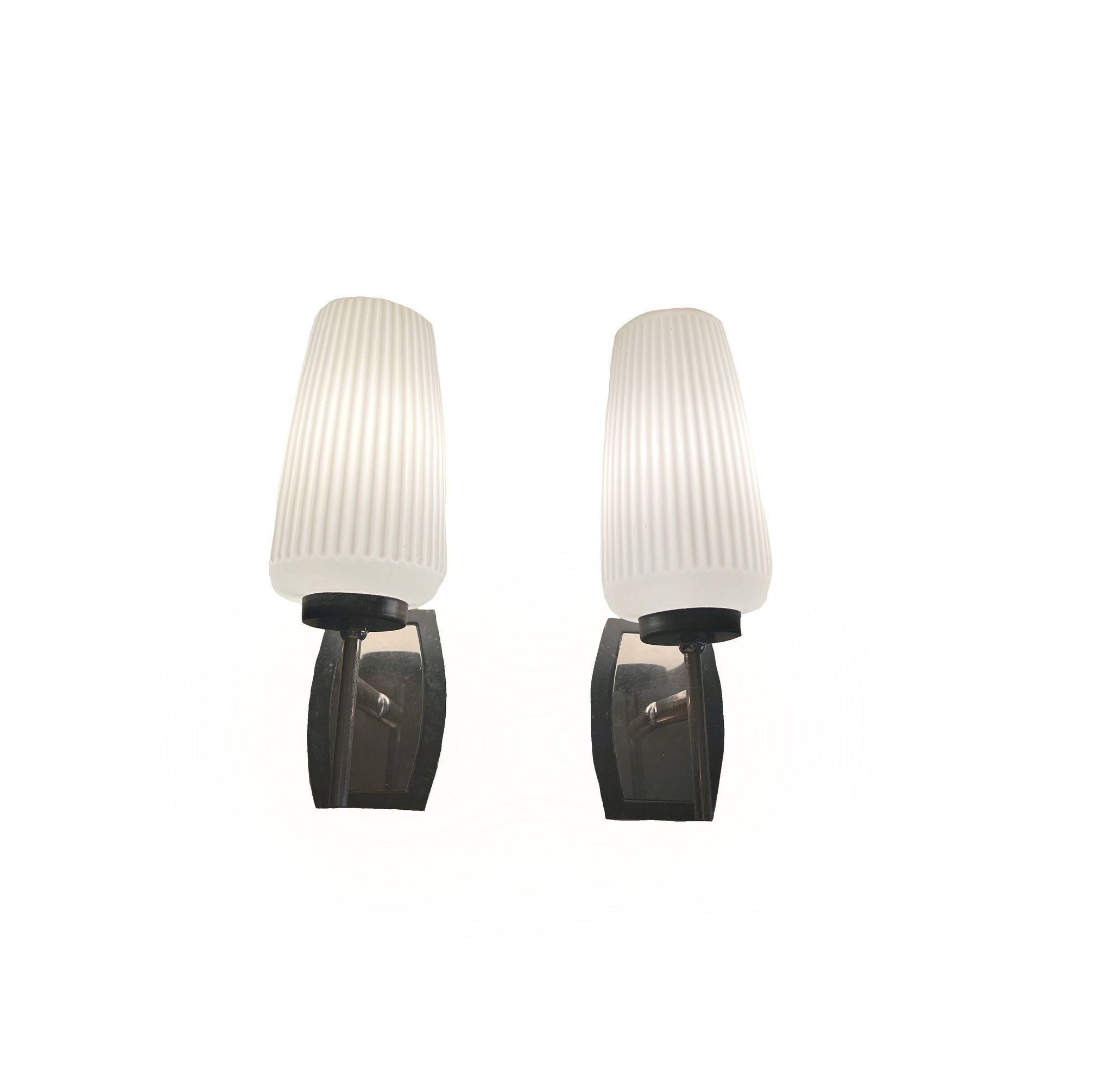 Pair of Italian mid-century wall lights, 1960-70s