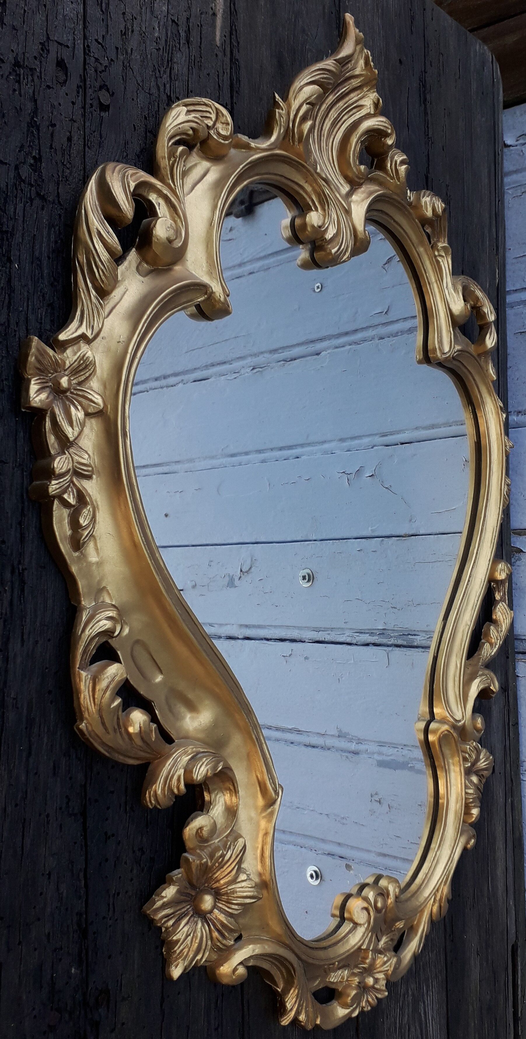 Miroir en resine doré 62 x46 cm