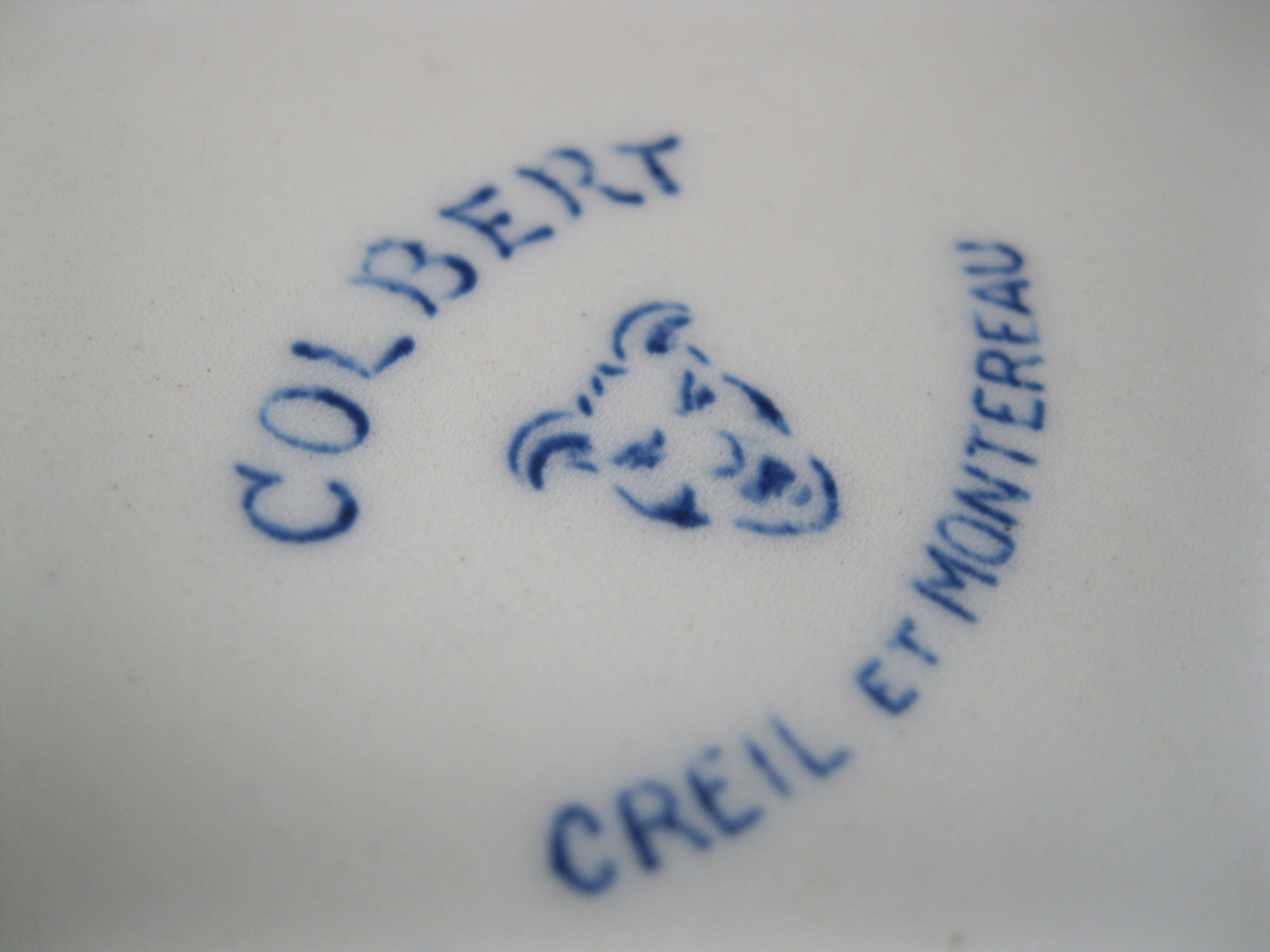 Plat ovale Creil et Montereau