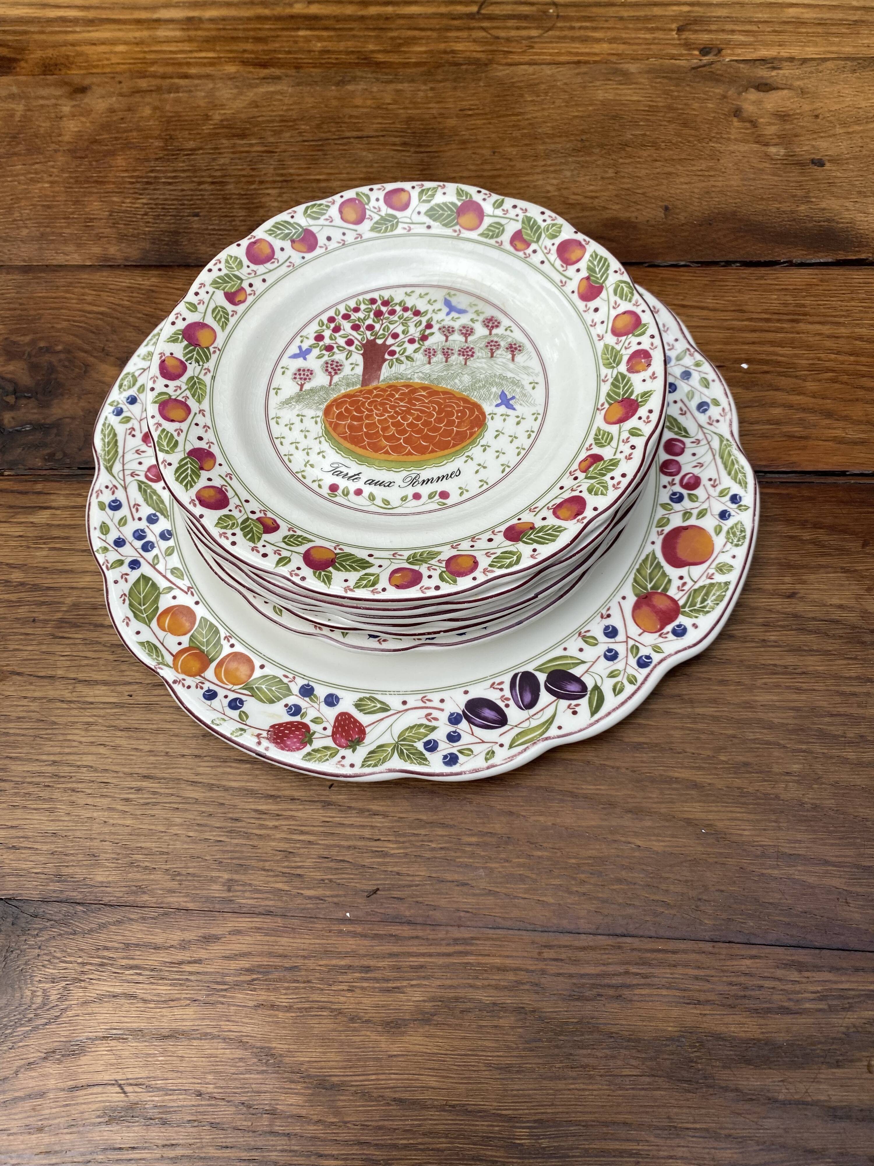 6 plates and 1 dish GIEN twentieth century