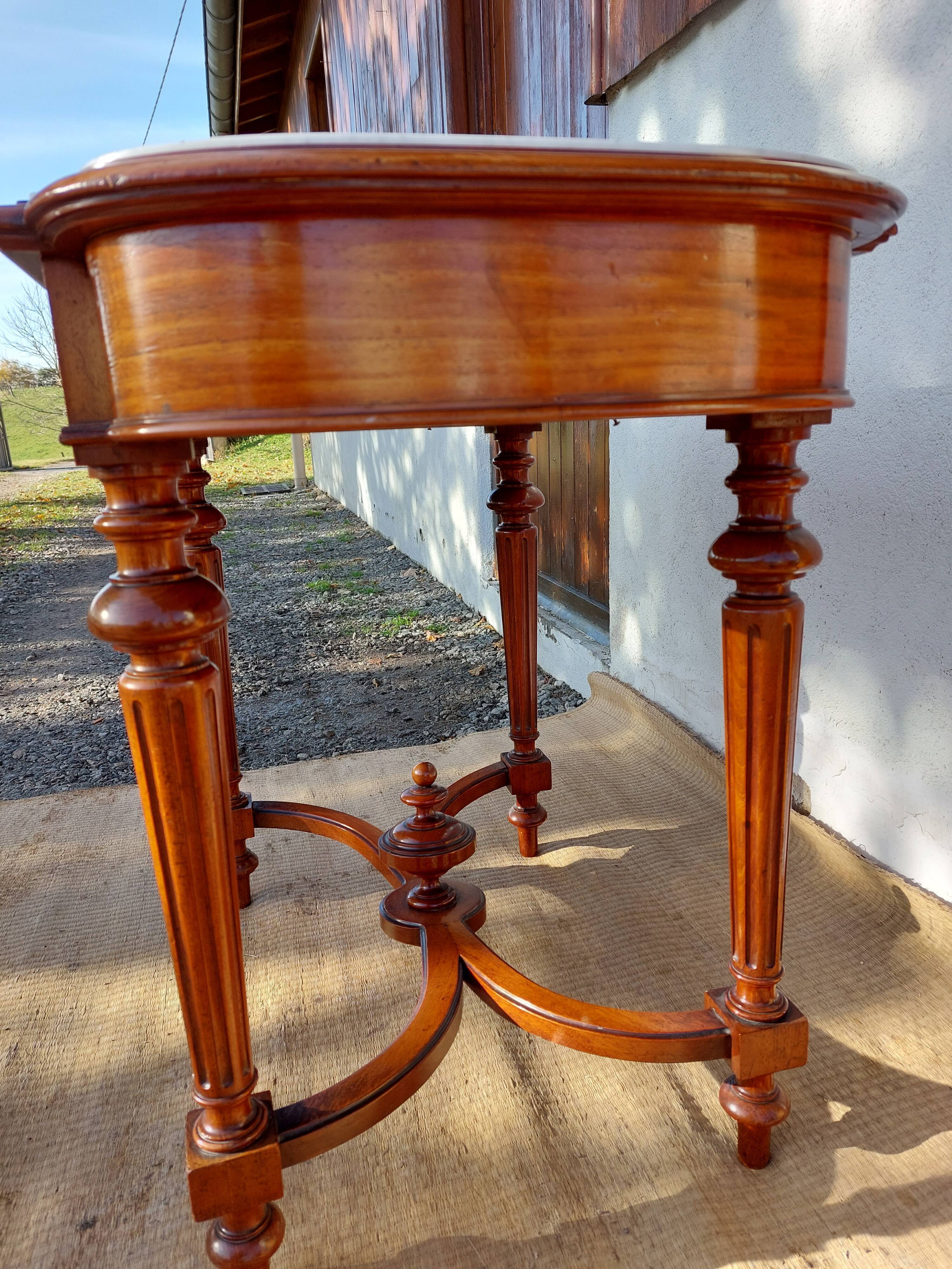Console, white marble top